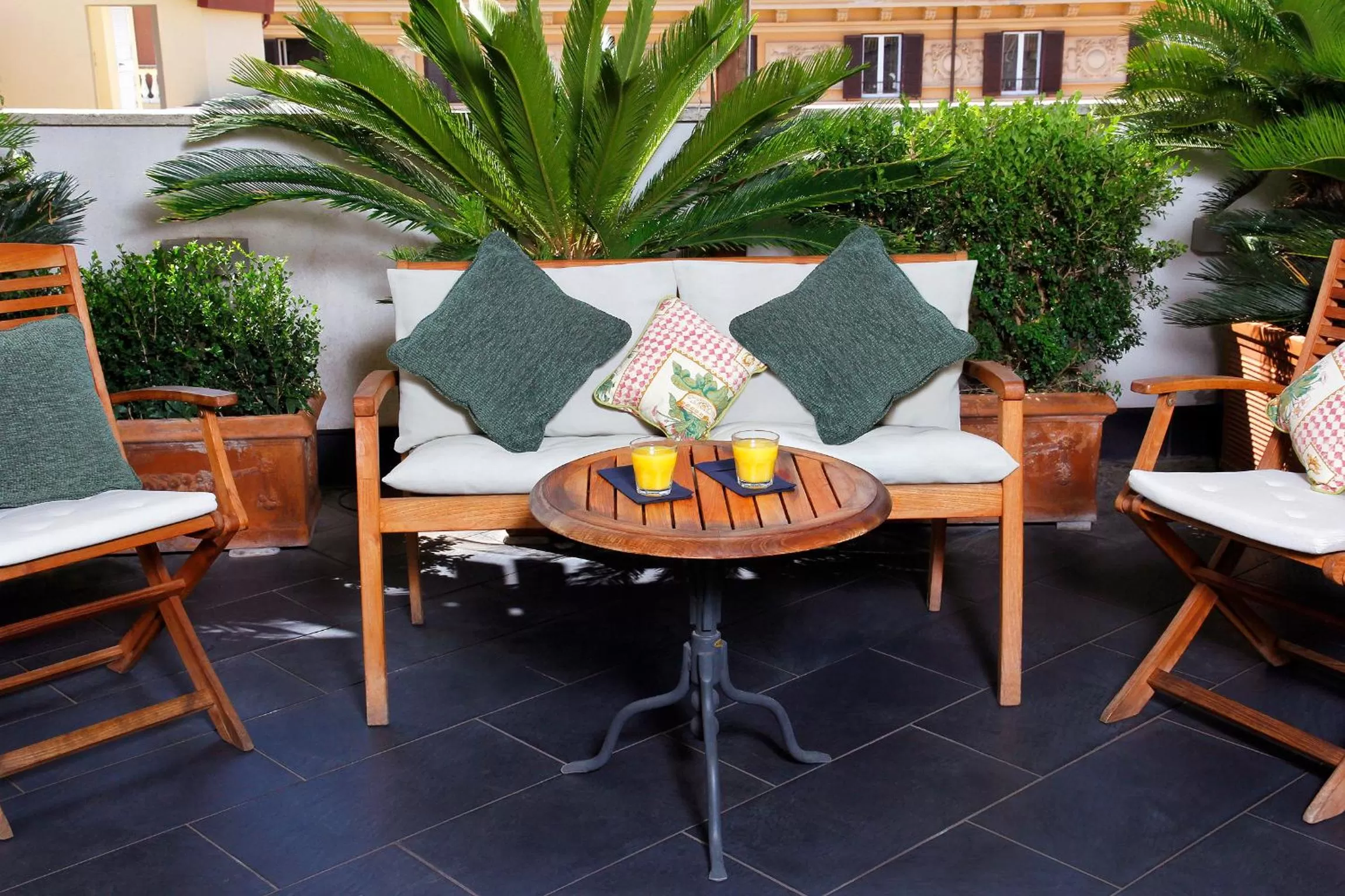 Food and drinks in Hotel Arcangelo