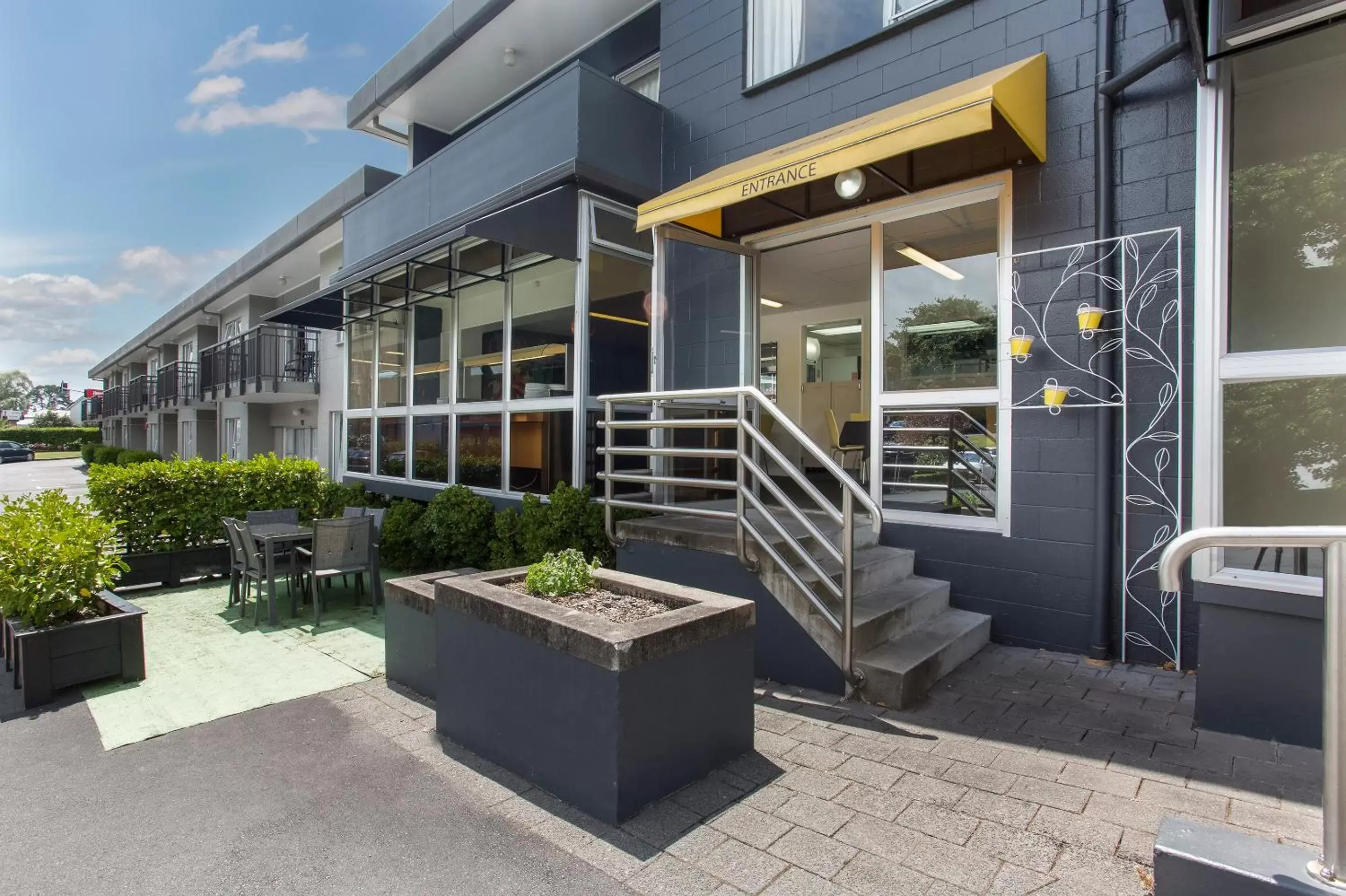 Restaurant/places to eat in Heartland Ambassador Hotel Hamilton Restaurant/places to eat in Heartland Ambassador Hotel Hamilton