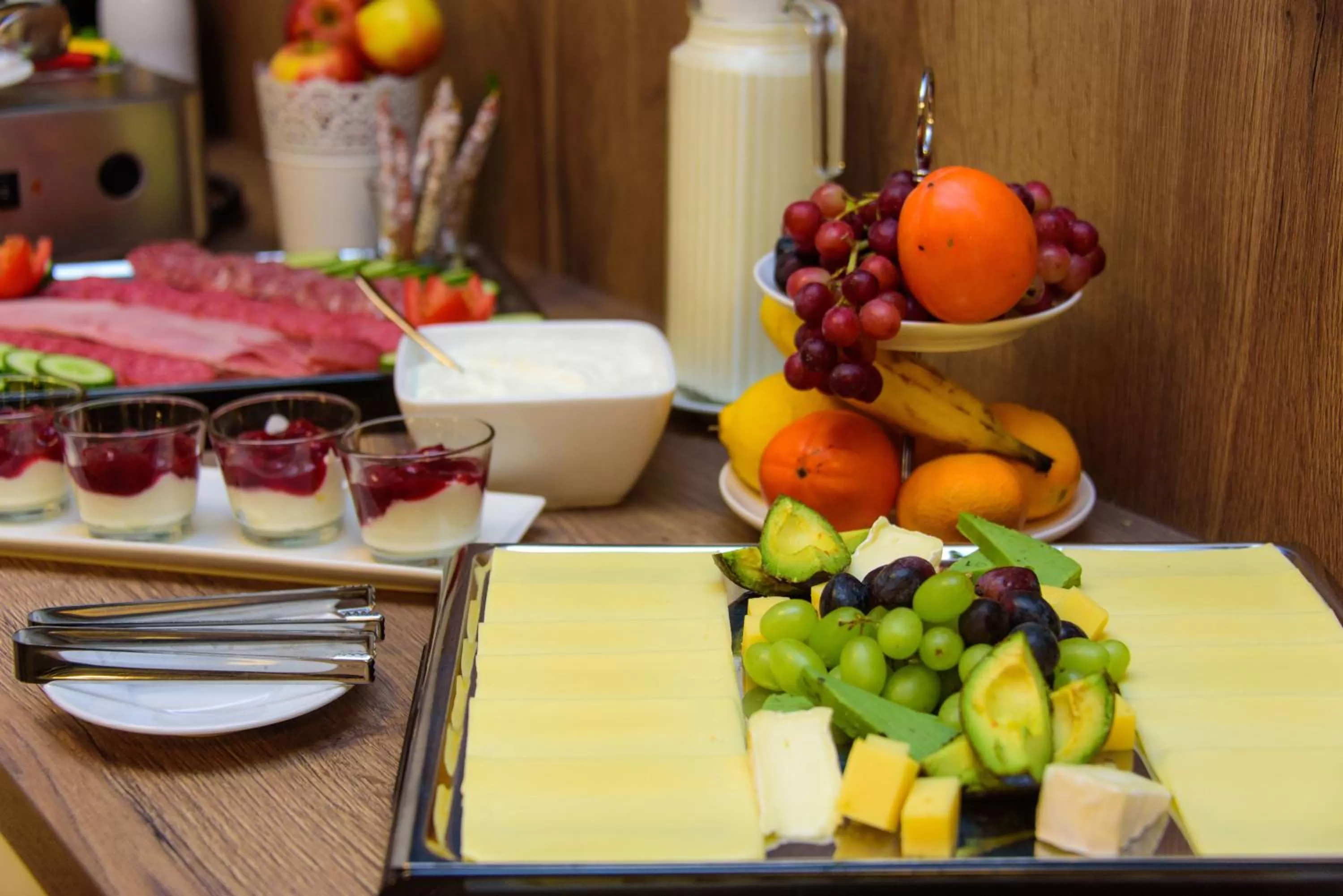 Buffet breakfast in Hotel TwentyFour Living