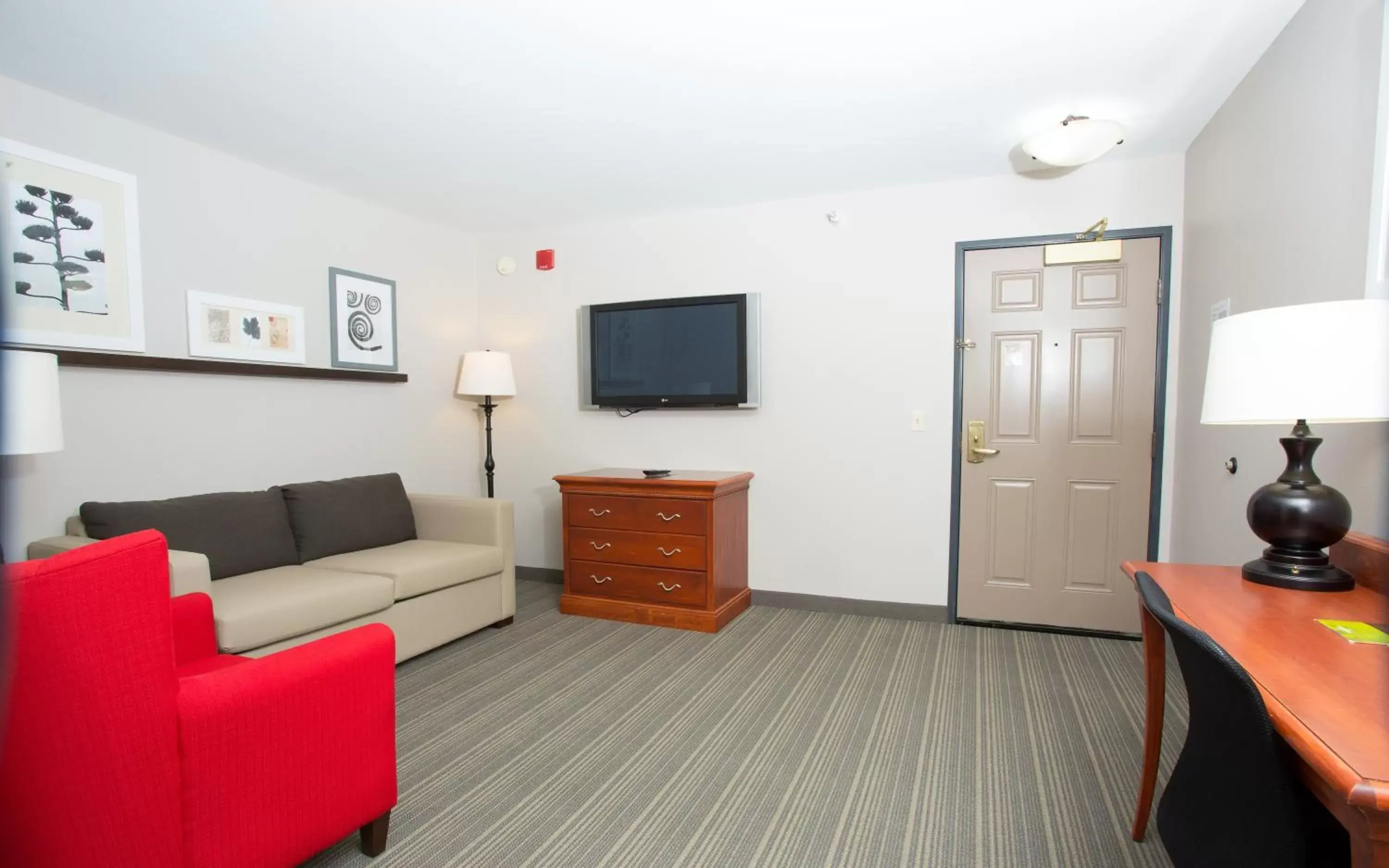 One-Bedroom King Suite - Disability Access in Country Inn & Suites by Radisson, Grand Forks, ND