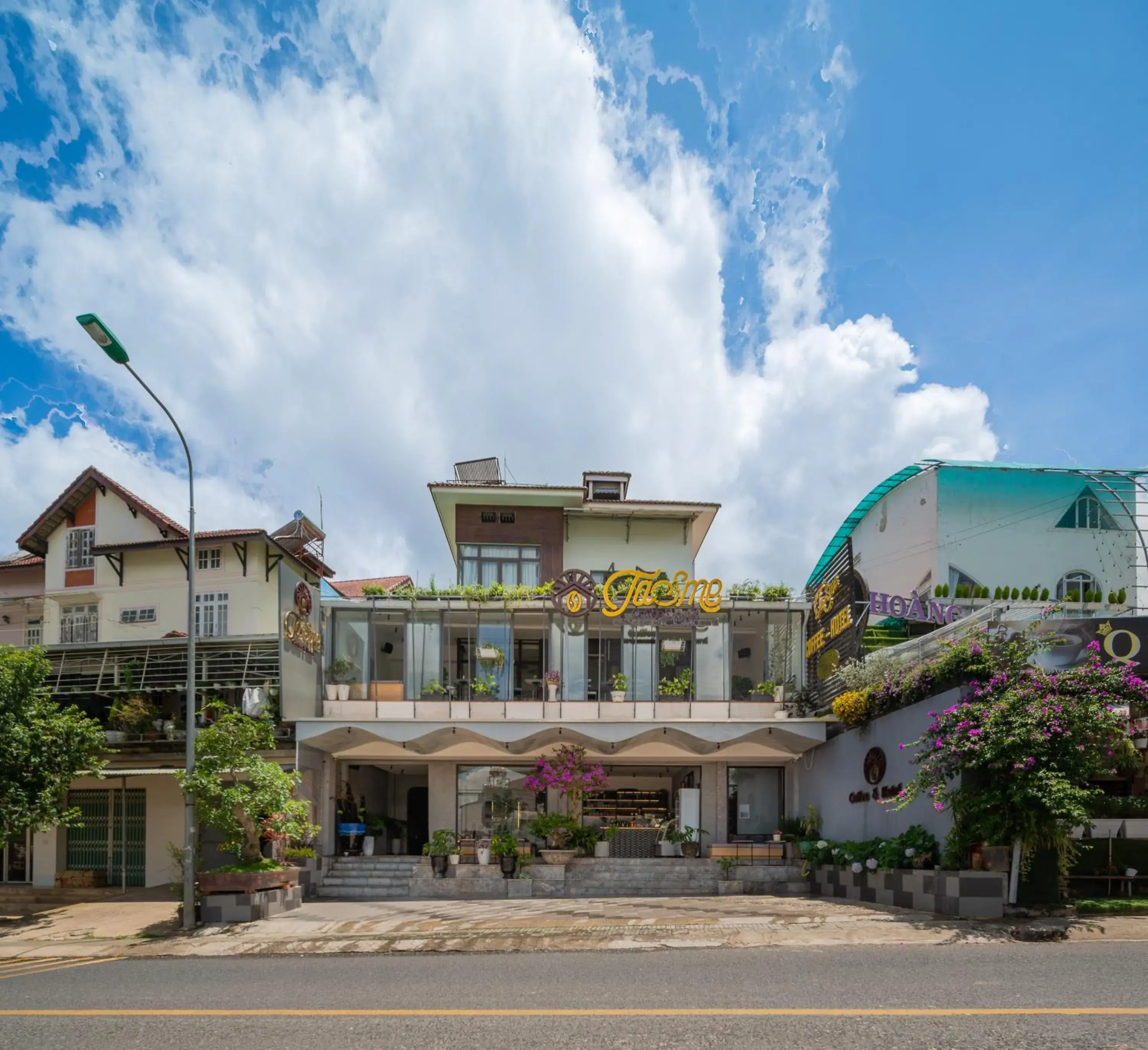 Property Building in Tasme Hotel