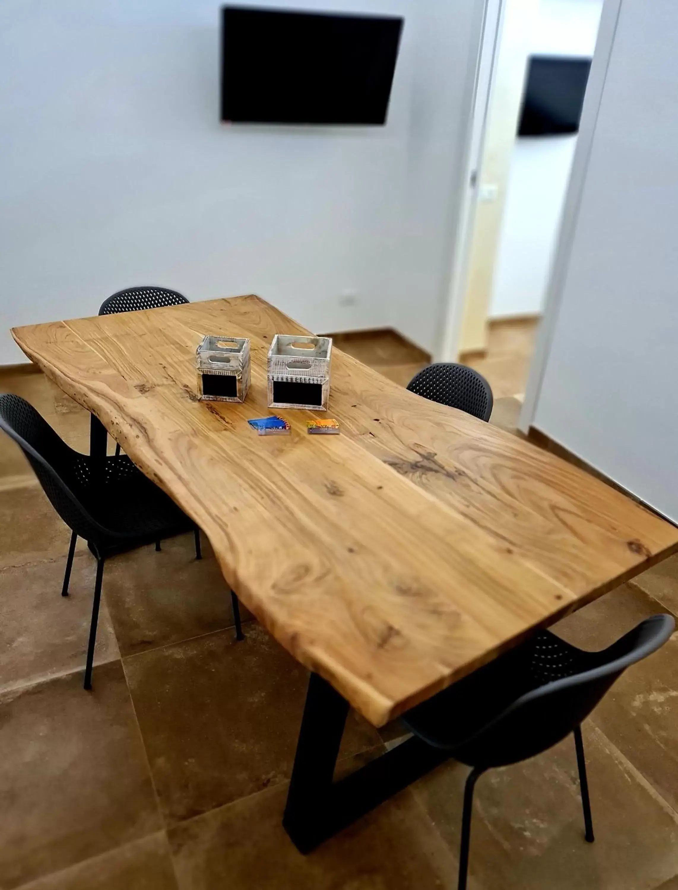 Dining Area in SCRUSCIU HOME