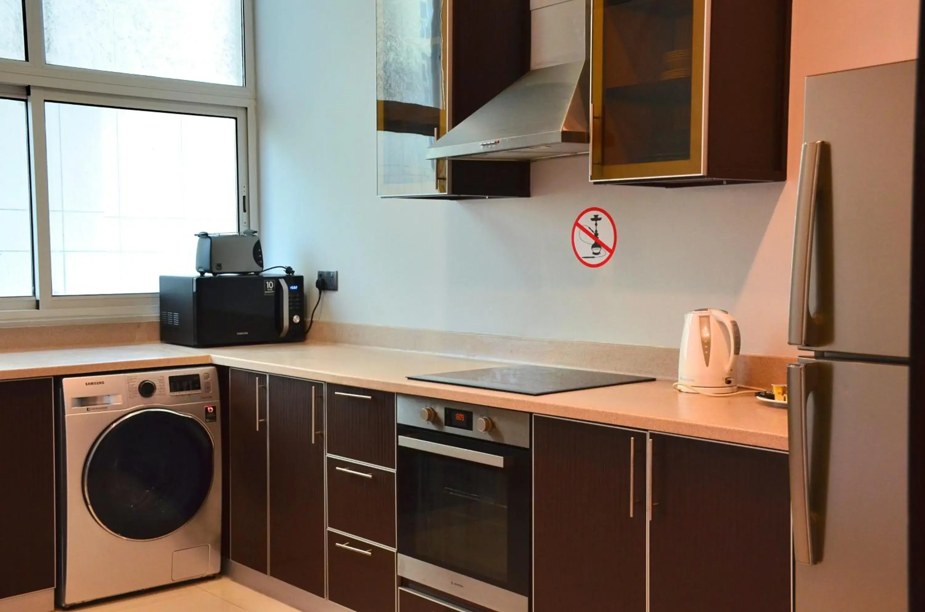 Kitchen or kitchenette, Kitchen/Kitchenette in Blaire Executive Suites