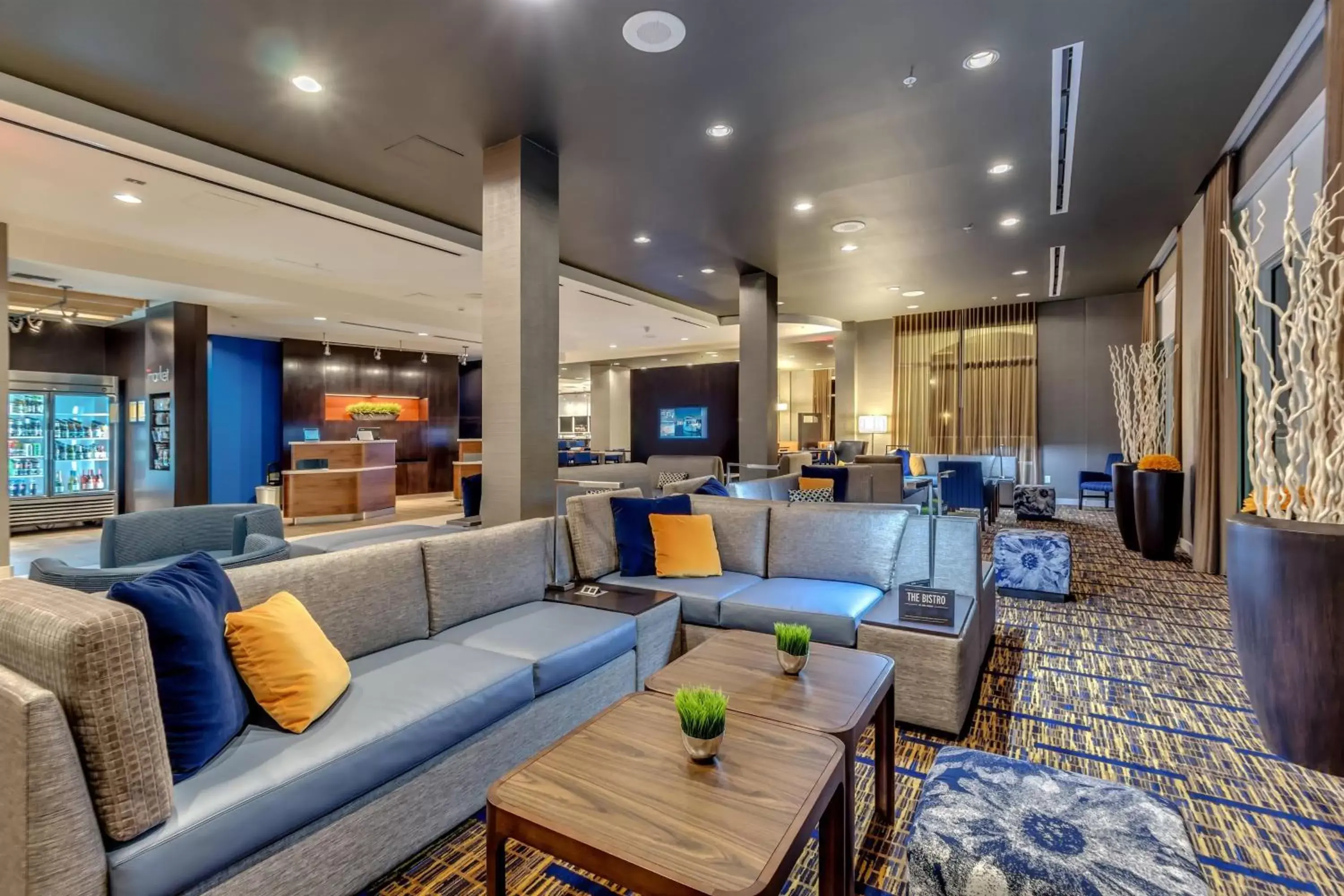 Lobby or reception, Seating Area in Courtyard by Marriott St. Petersburg Clearwater/Madeira Beach