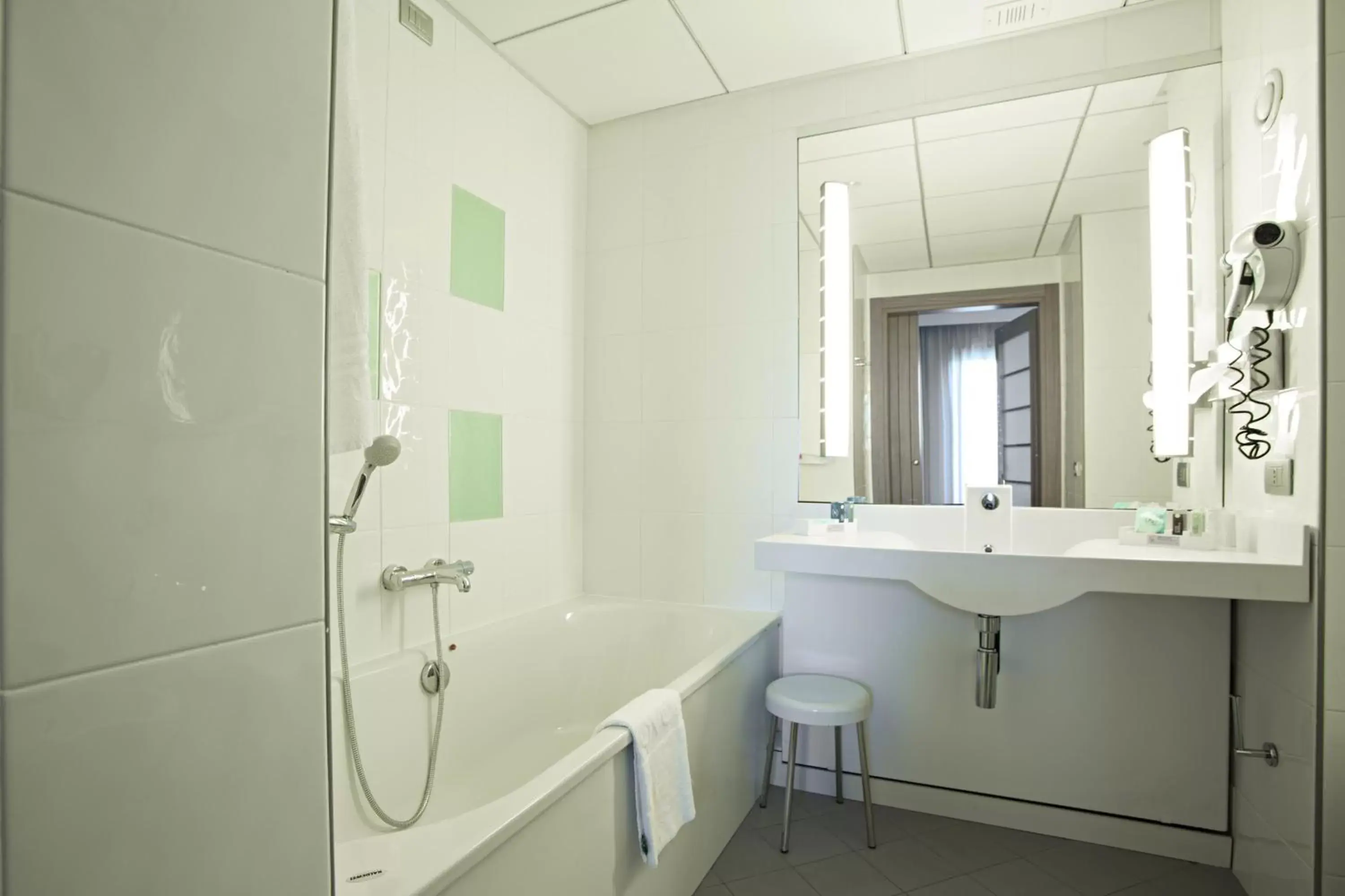 Bathroom in Novotel Milano Linate Aeroporto