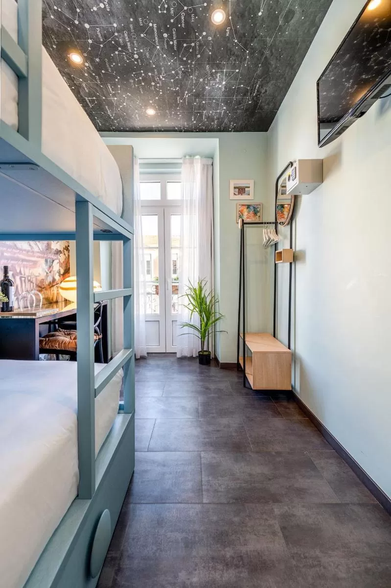 Bunk Bed in Lisbon Wine House - Rooms & Suites