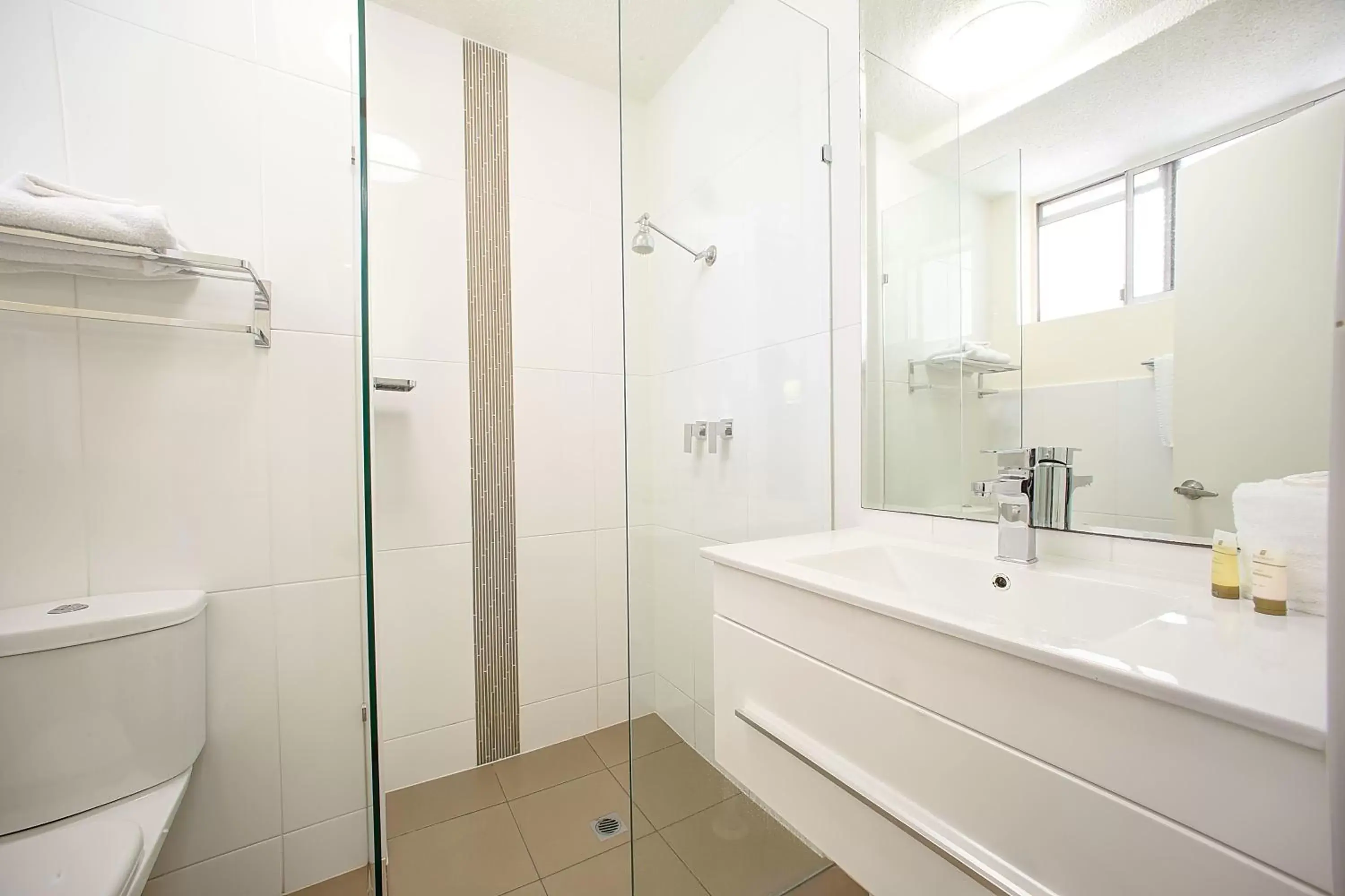 Superior Double Room in El Motor Inn Superior Double Room in El Motor Inn