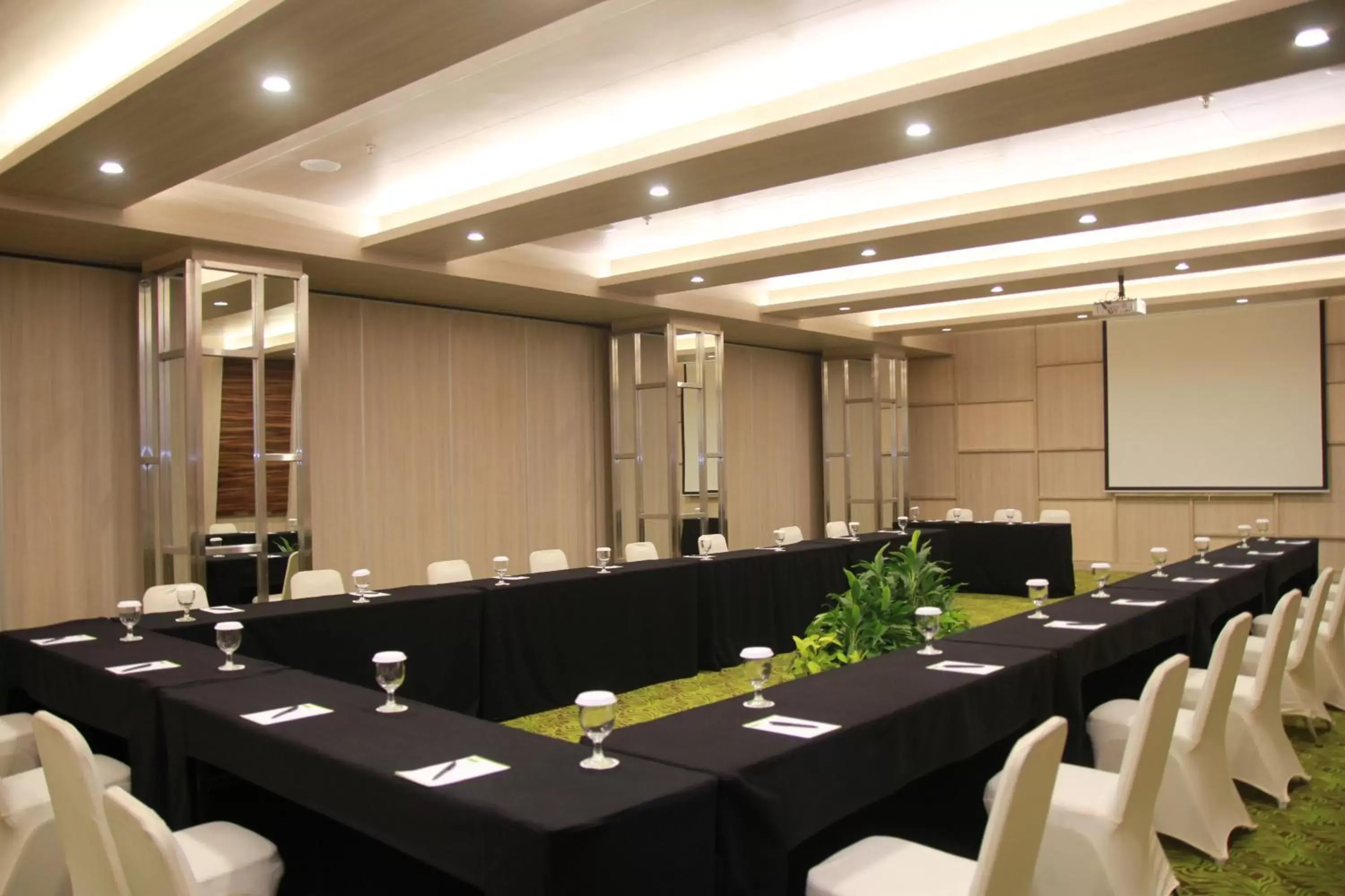 Banquet/Function facilities in Sparks Life Jakarta, ARTOTEL Curated