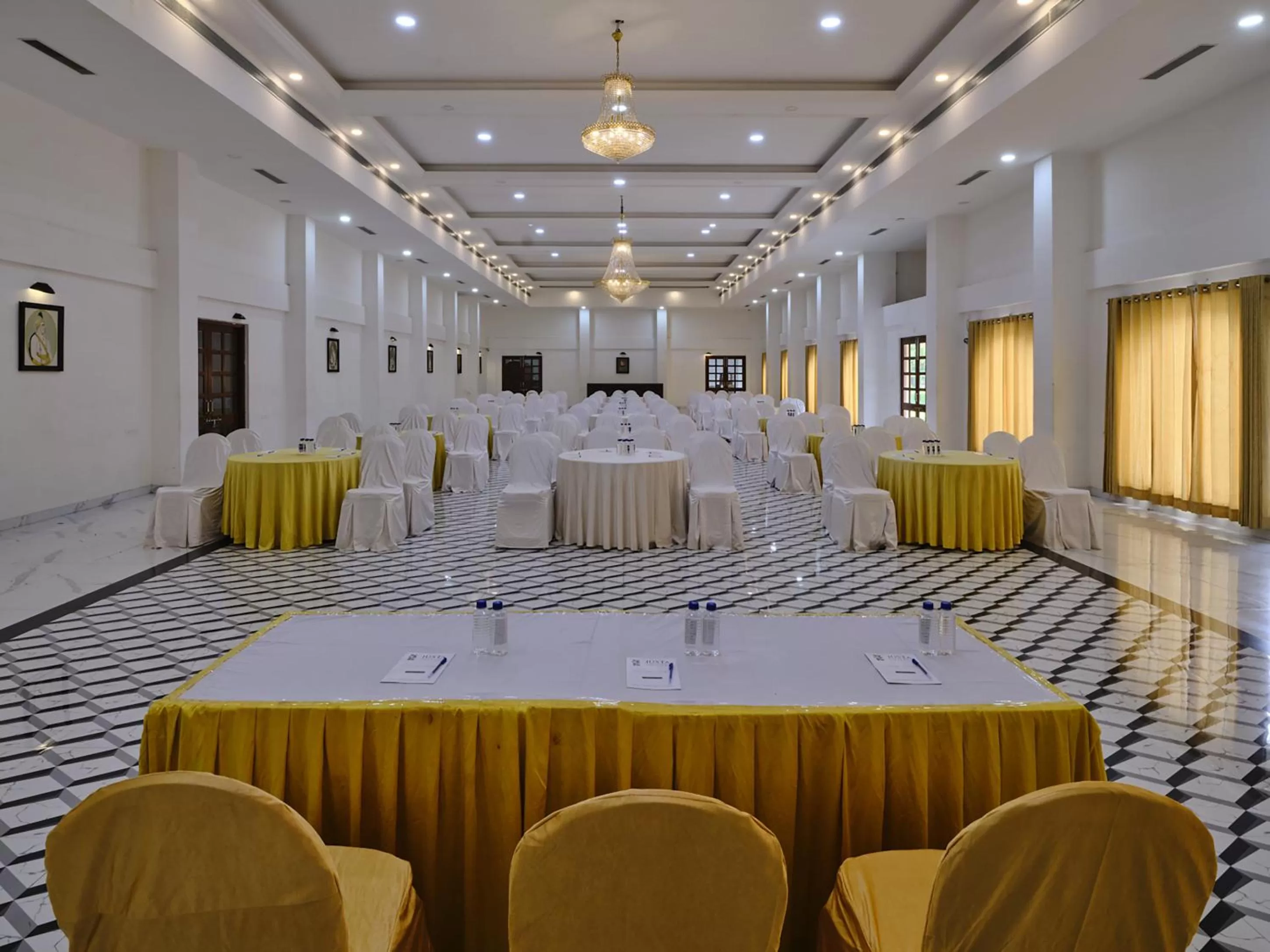 Property building in jüSTa Rajputana Resort & Convention Centre, Udaipur