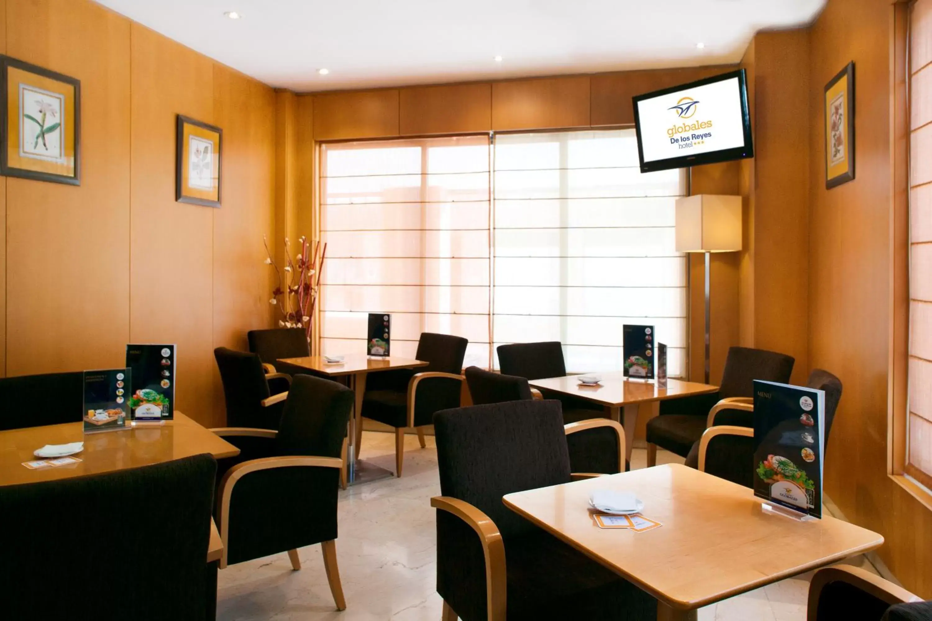 Lounge or bar, Restaurant/Places to Eat in Globales de los Reyes