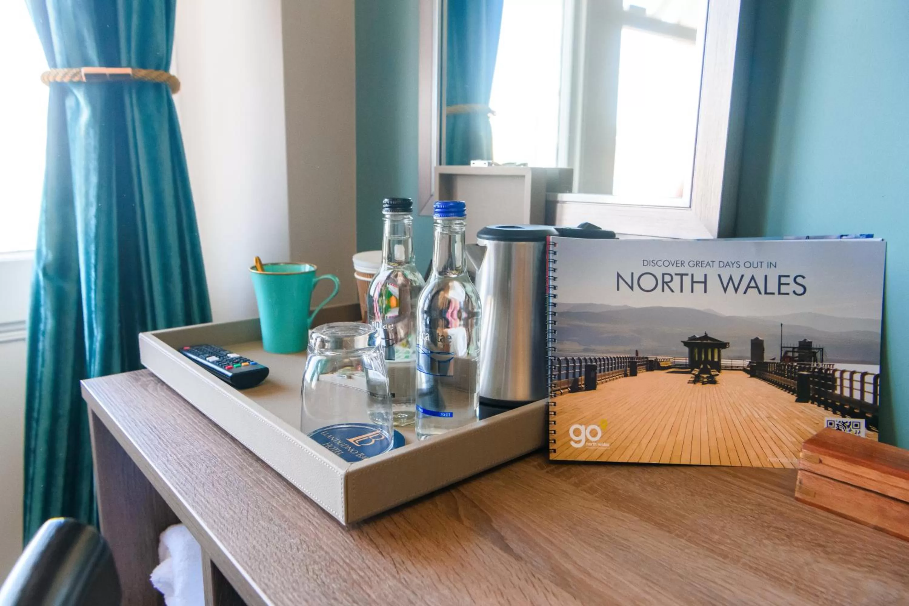 Coffee/tea facilities in Llandudno Bay Hotel