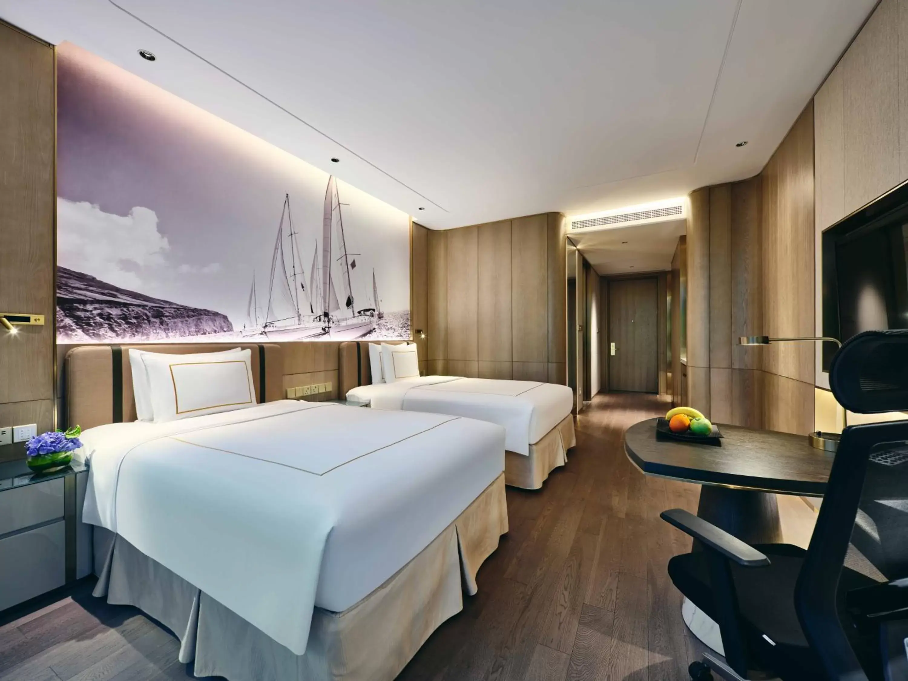 Standard Double Room with Two Double Beds in Crowne Plaza Suzhou by IHG Standard Double Room with Two Double Beds in Crowne Plaza Suzhou by IHG