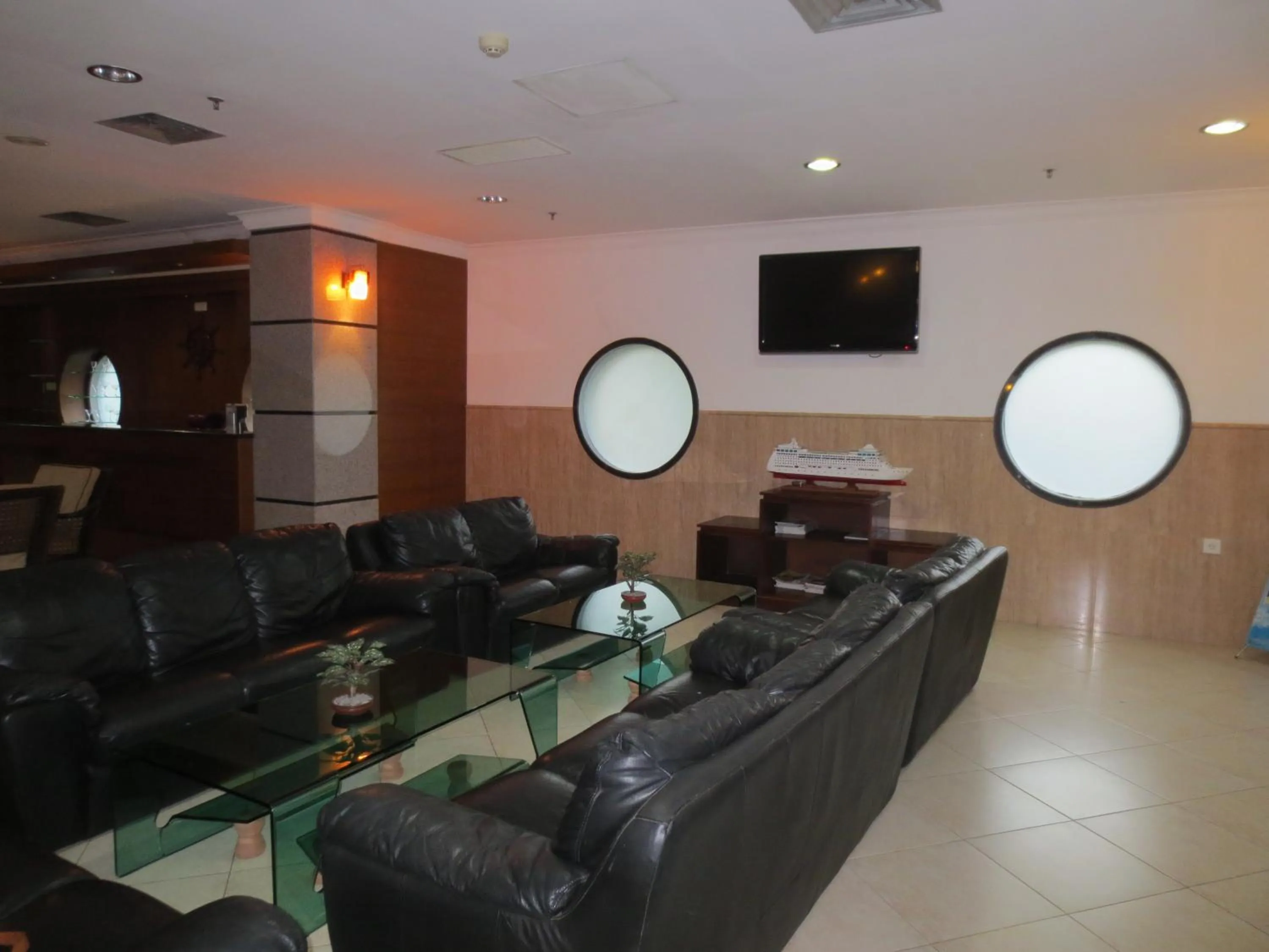 Business facilities in Bali Paradise City Hotel