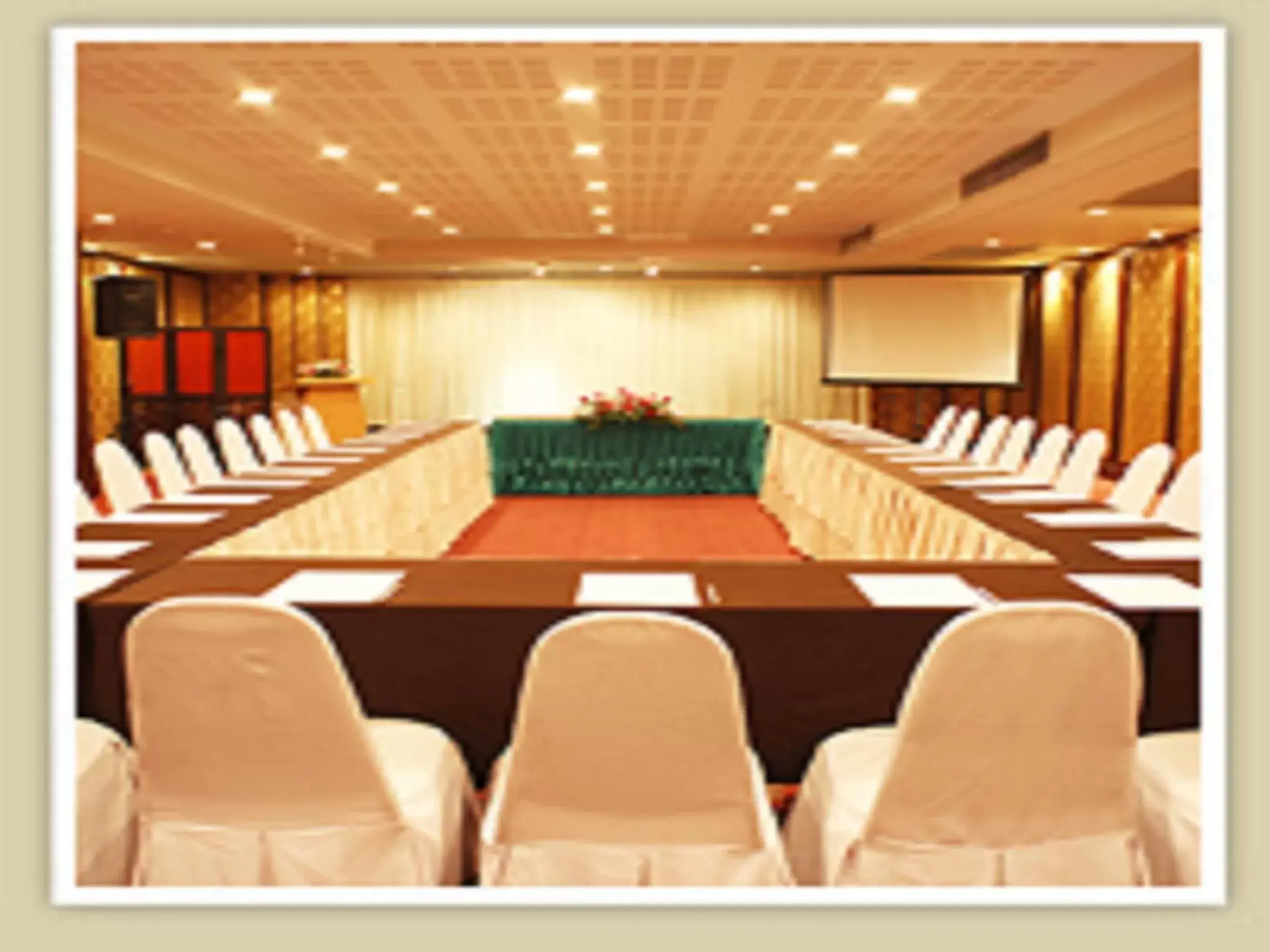Banquet/Function facilities, Business Area/Conference Room in Royal Peninsula Hotel Chiangmai