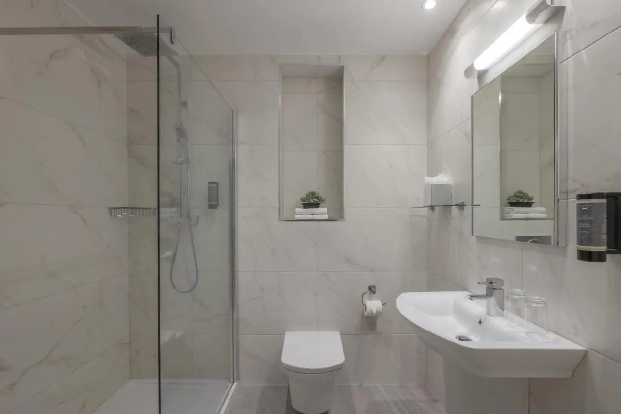 The Glenview Hotel & Leisure Club