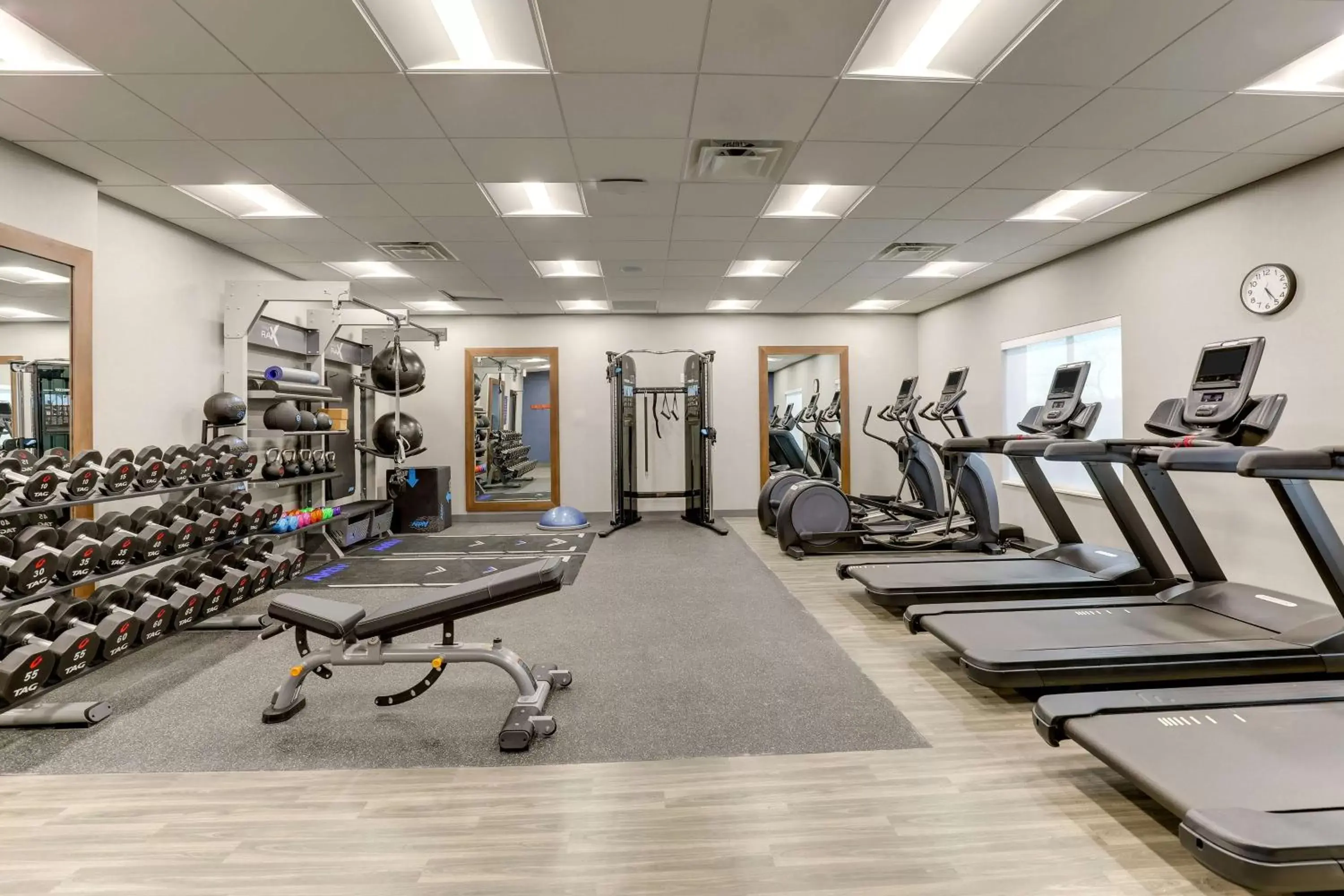 Fitness centre/facilities, Fitness Center/Facilities in Hampton Inn & Suites Weatherford, Tx