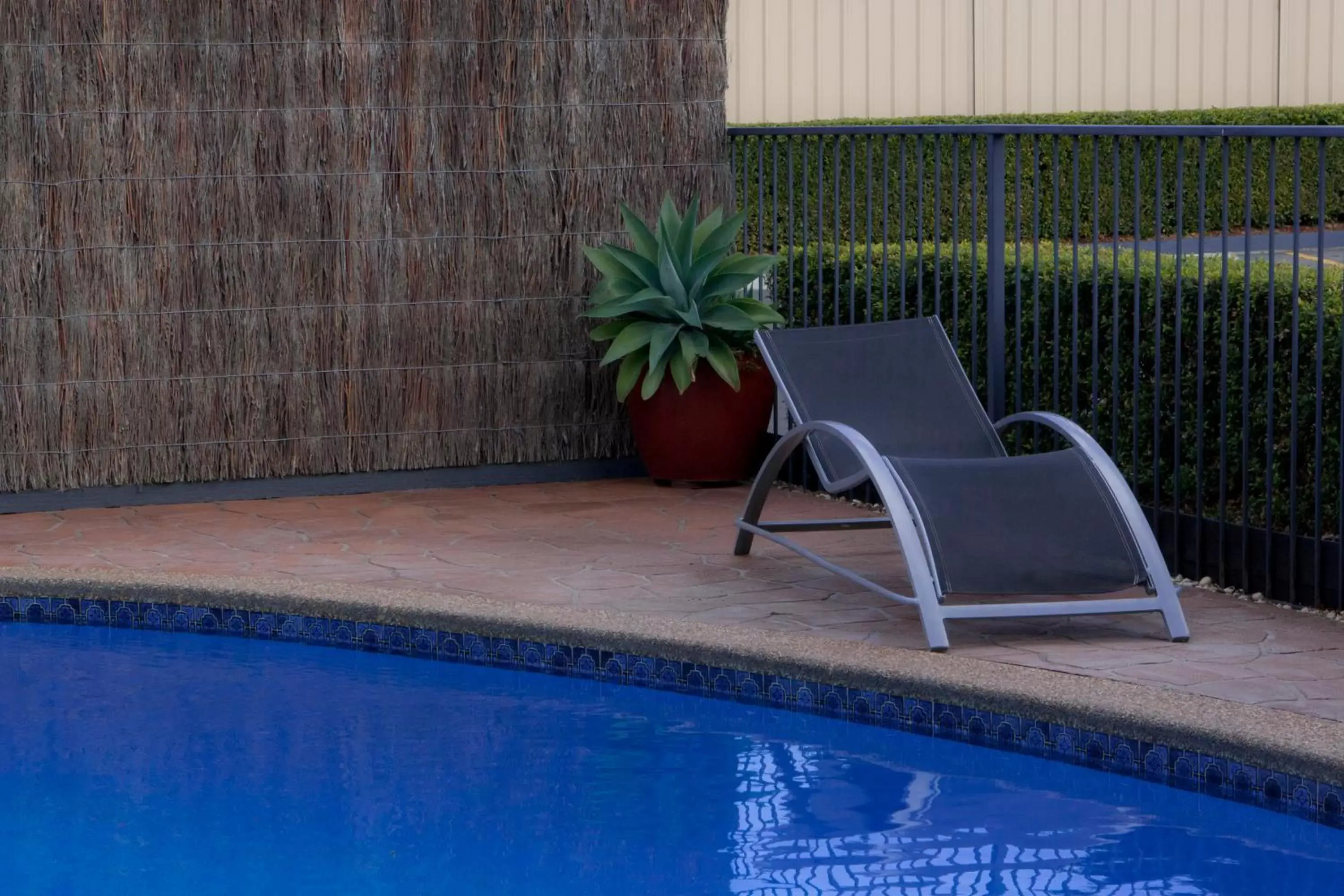 Facade/entrance in Narellan Motor Inn Facade/entrance in Narellan Motor Inn