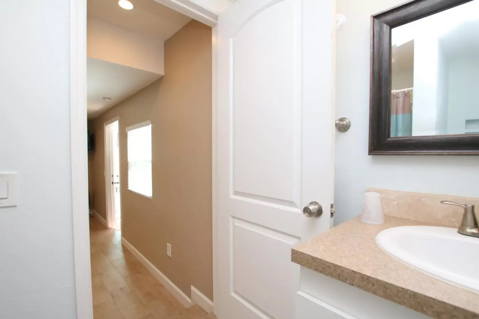 Bathroom in Sunset Cove Beach Resort