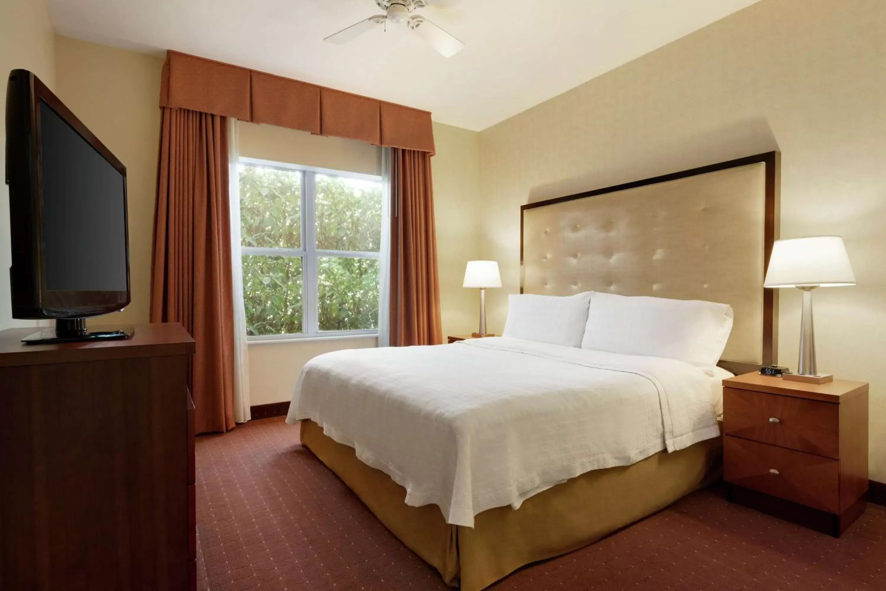 Bedroom, Bed in Homewood Suites by Hilton Dulles-North Loudoun