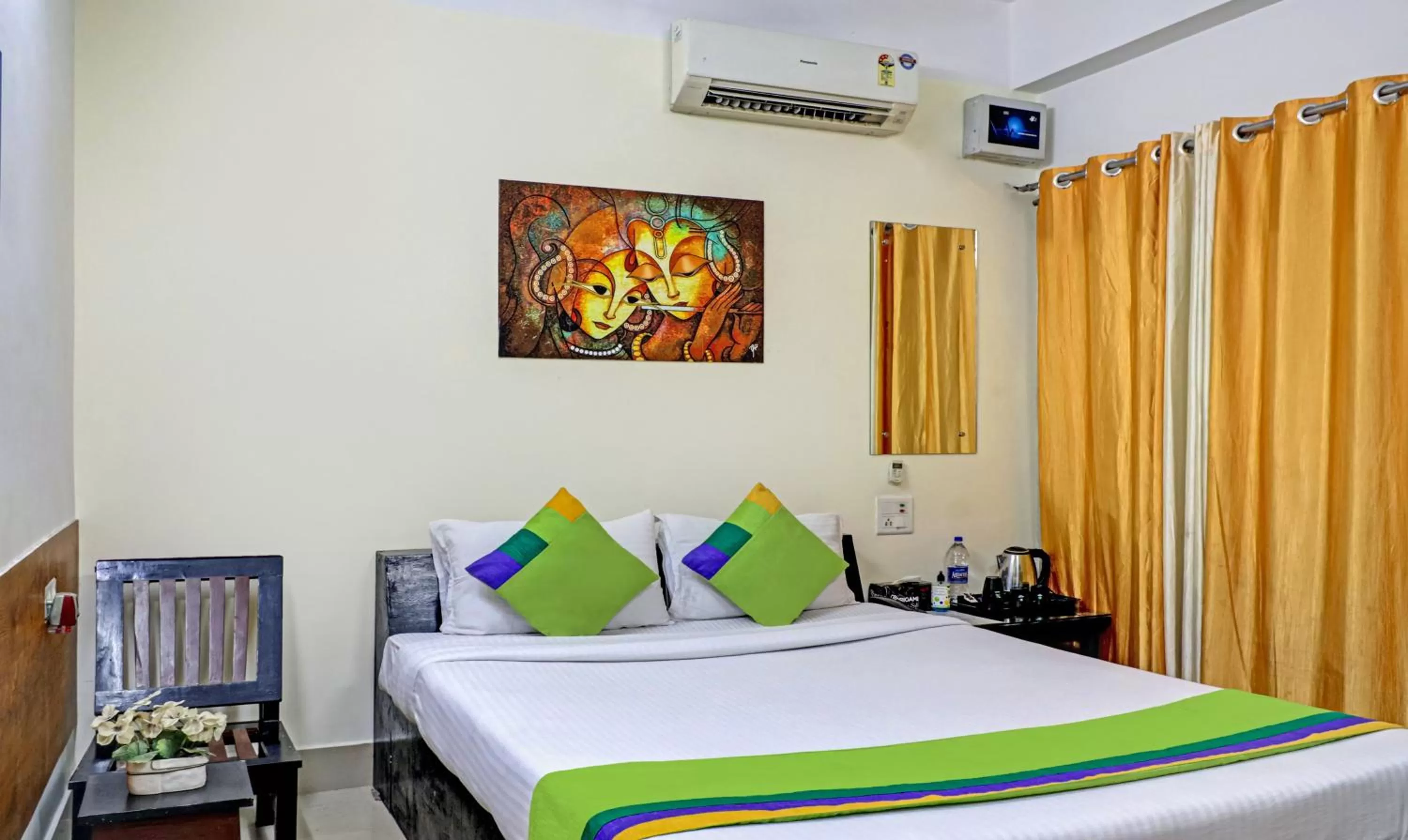 Bedroom, Bed in Treebo Umal Homestay Ganeshguri