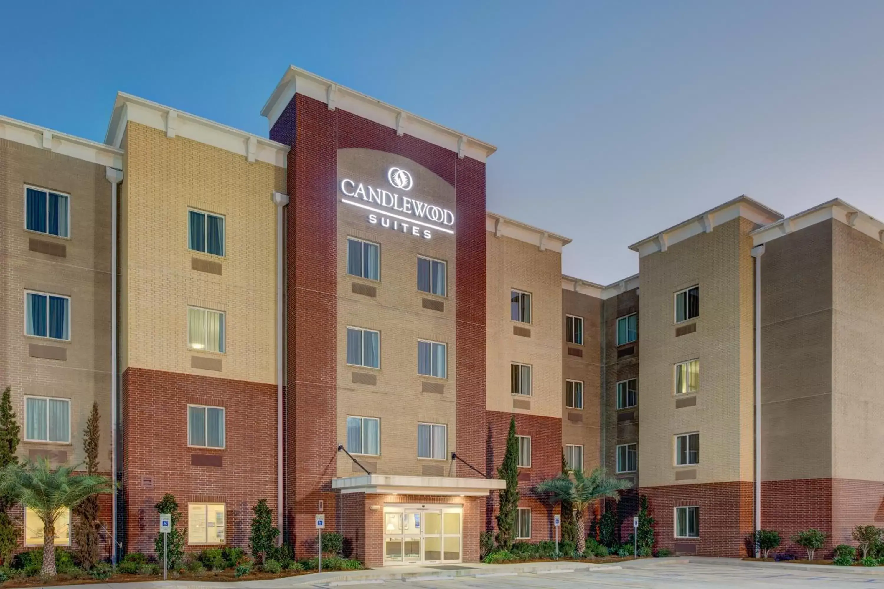 Property building in Candlewood Suites Cut Off - Galliano, an IHG Hotel