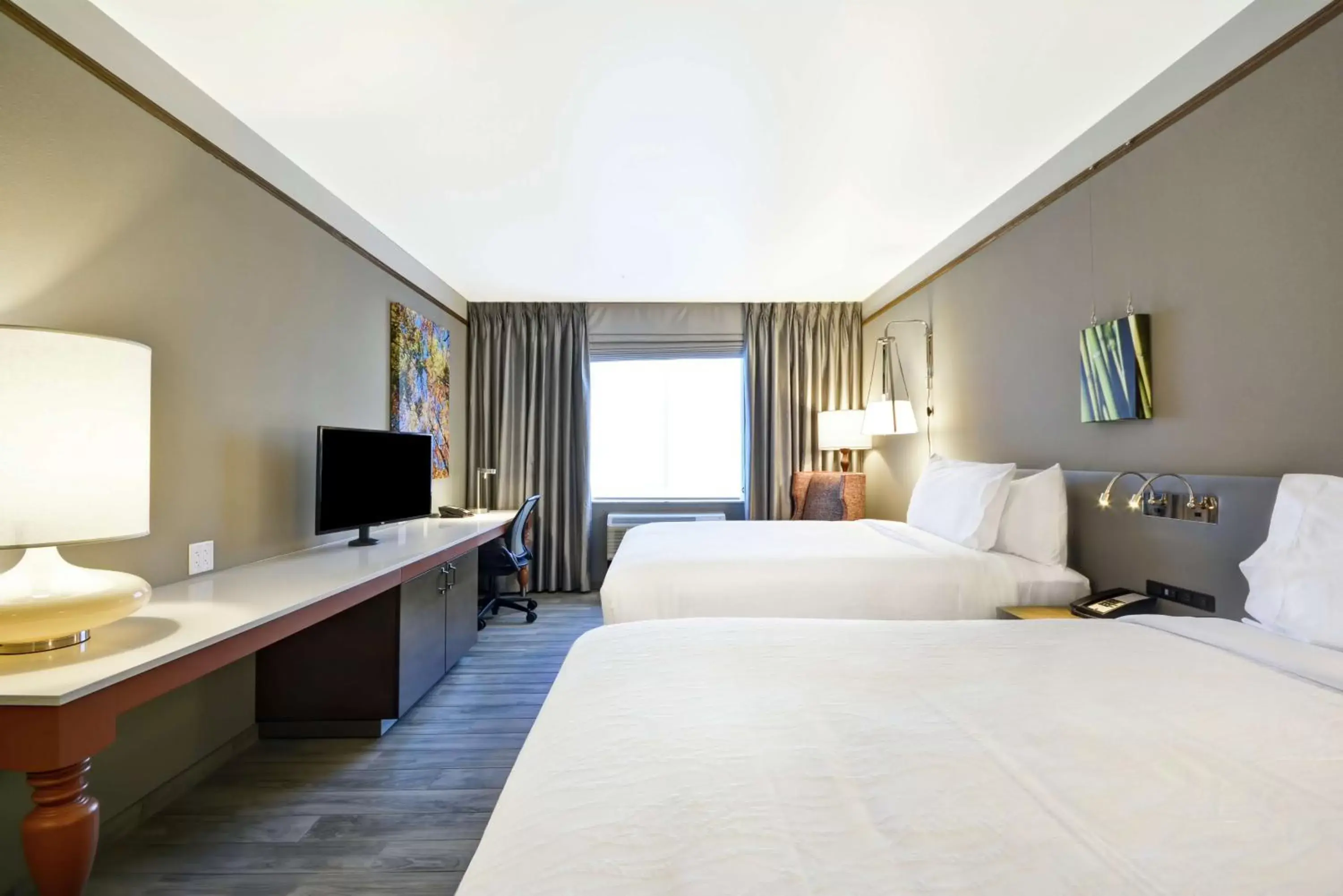 Bed in Hilton Garden Inn By Hilton Phoenix/Tempe Asu Area, Az