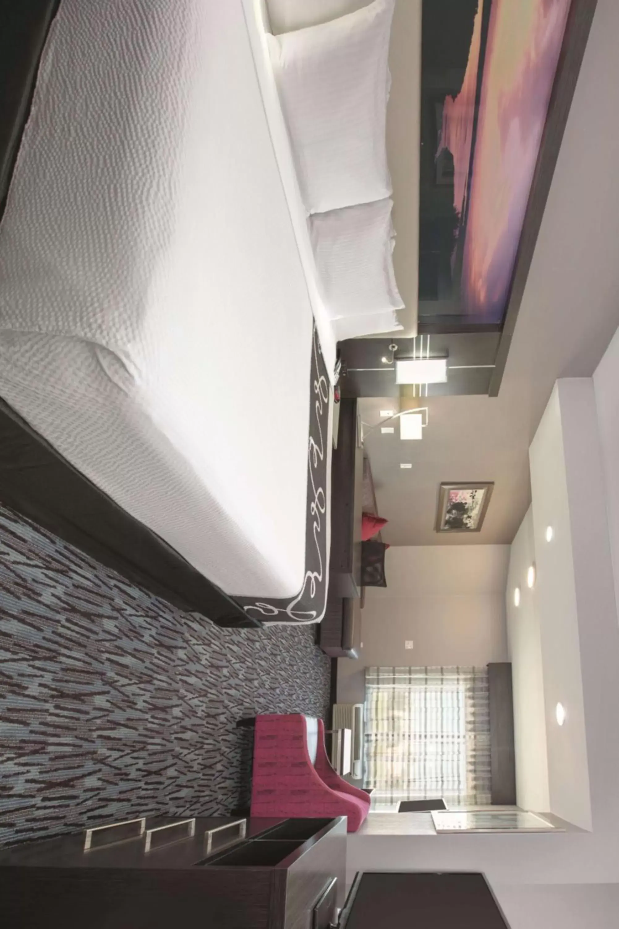 Photo of the whole room, Bed in La Quinta by Wyndham Amarillo Airport Photo of the whole room, Bed in La Quinta by Wyndham Amarillo Airport