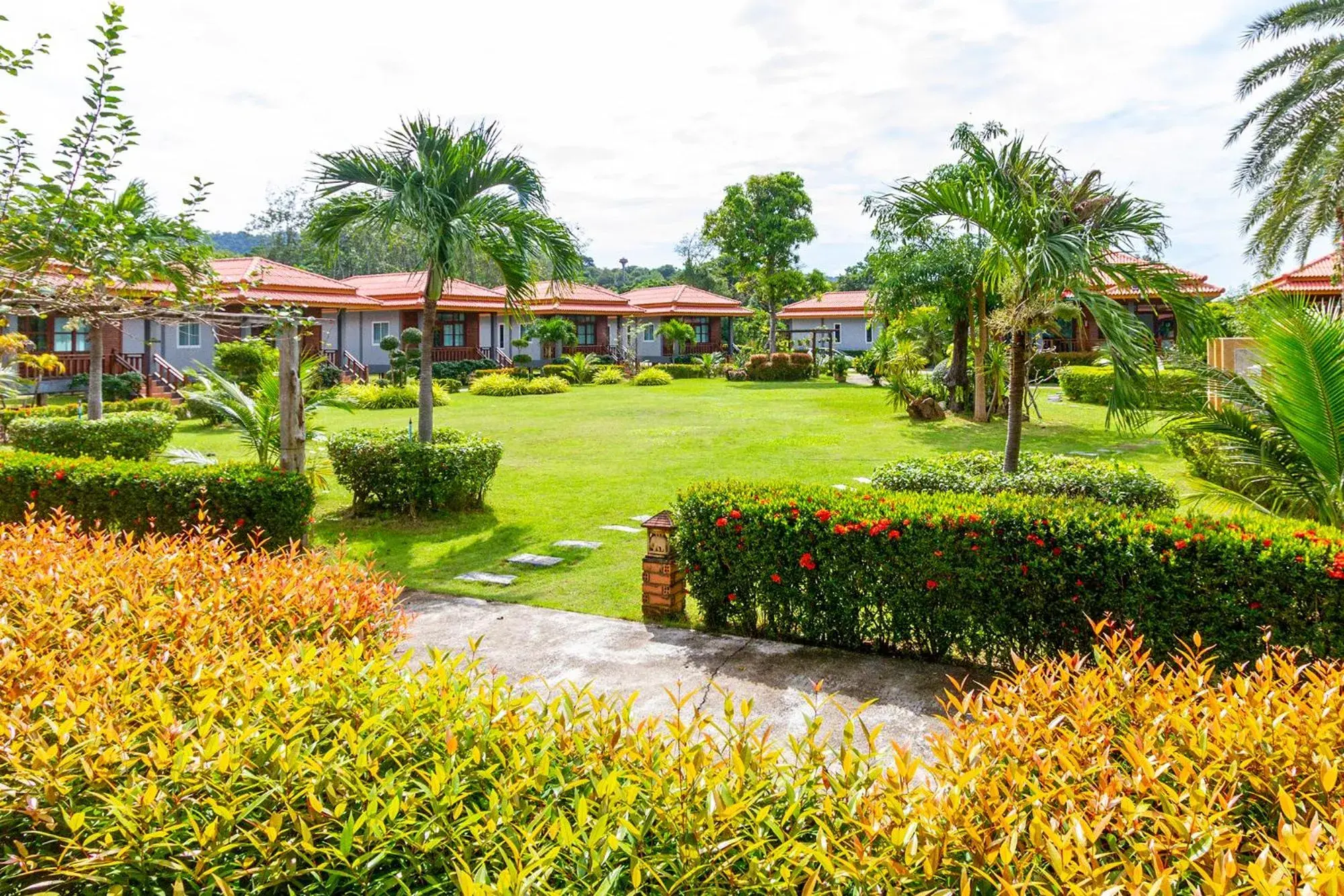 Property building, Garden in Lanta Lapaya Resort