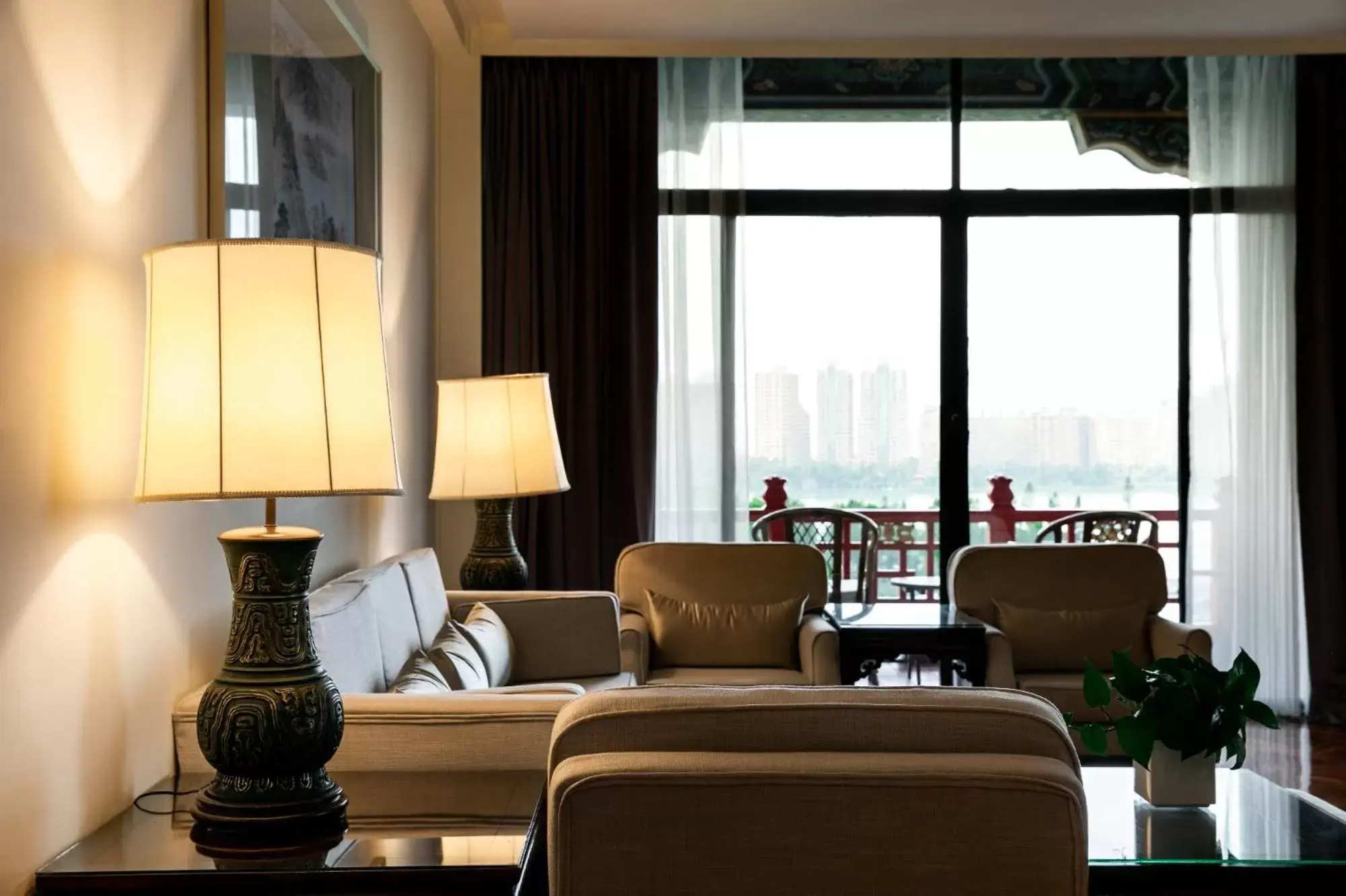 Photo of the whole room, Seating Area in The Grand Hotel Kaohsiung