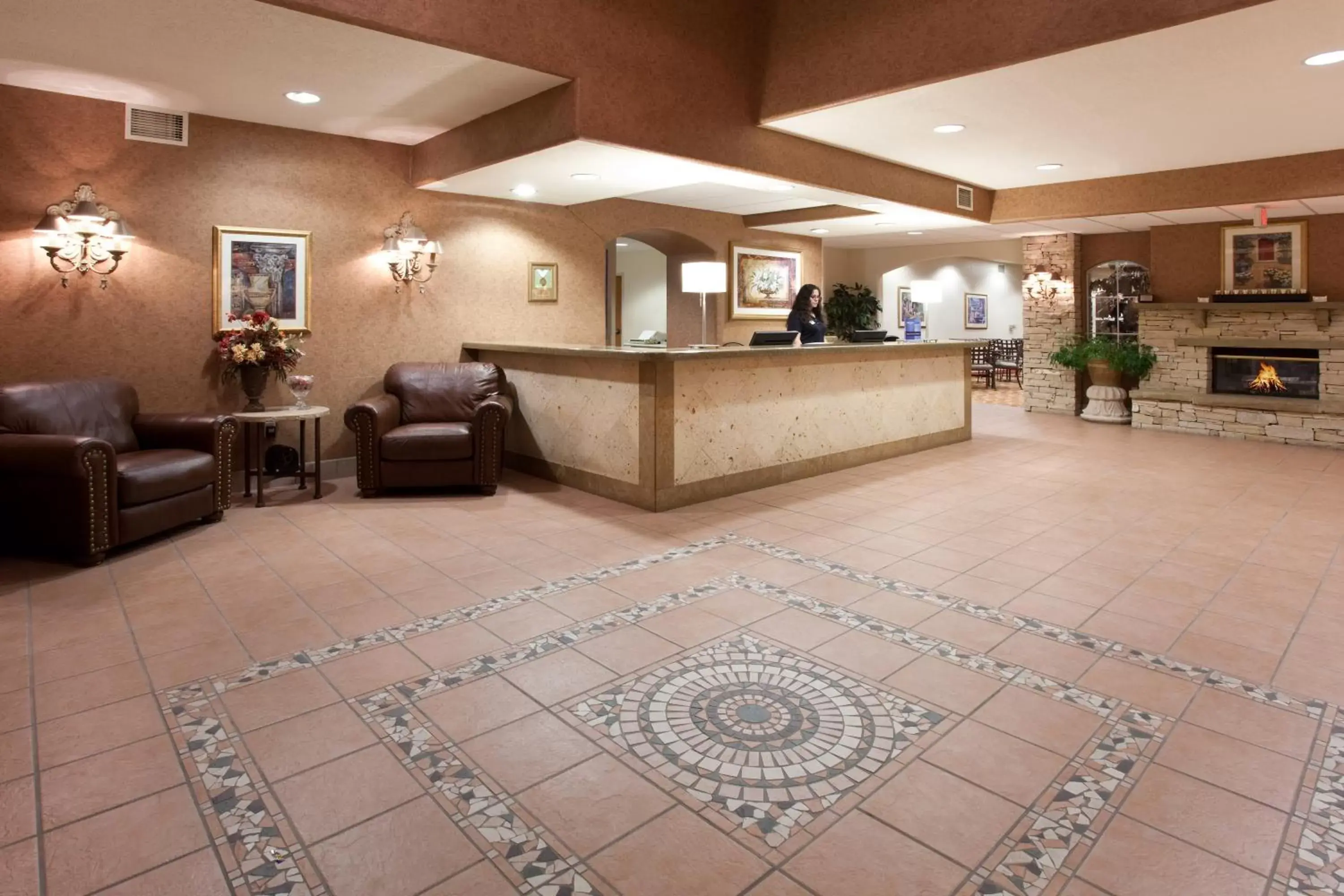 Lobby or reception, Lobby/Reception in Baymont by Wyndham Belen NM