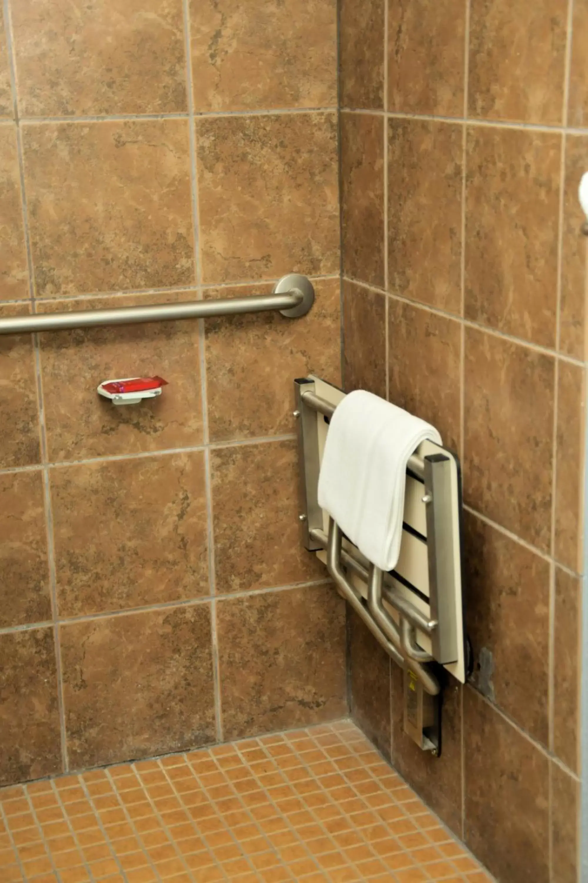 Bathroom in Clarion Pointe Jacksonville near Camp Lejeune