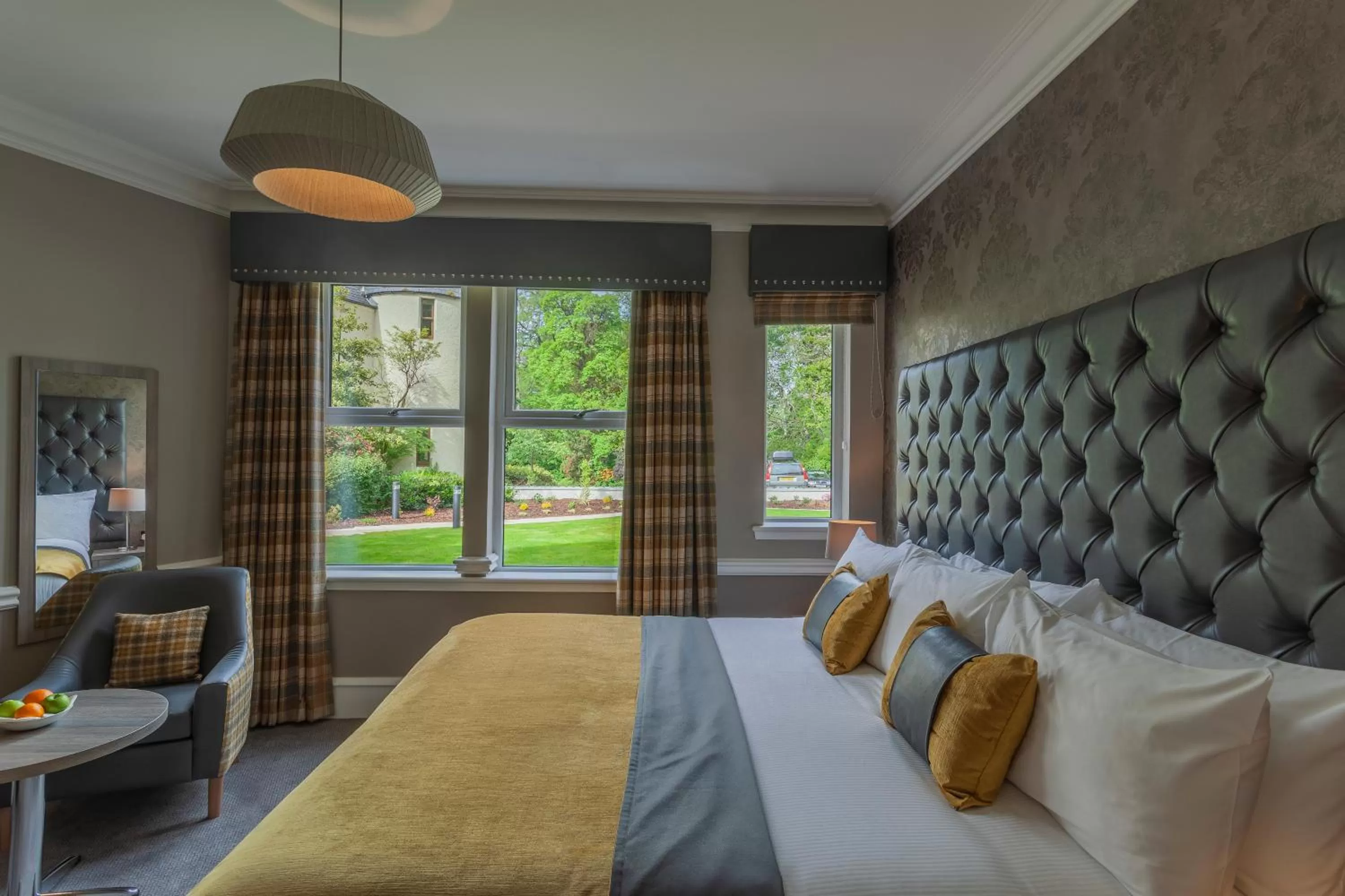 Photo of the whole room, Bed in Cuillin Hills Hotel