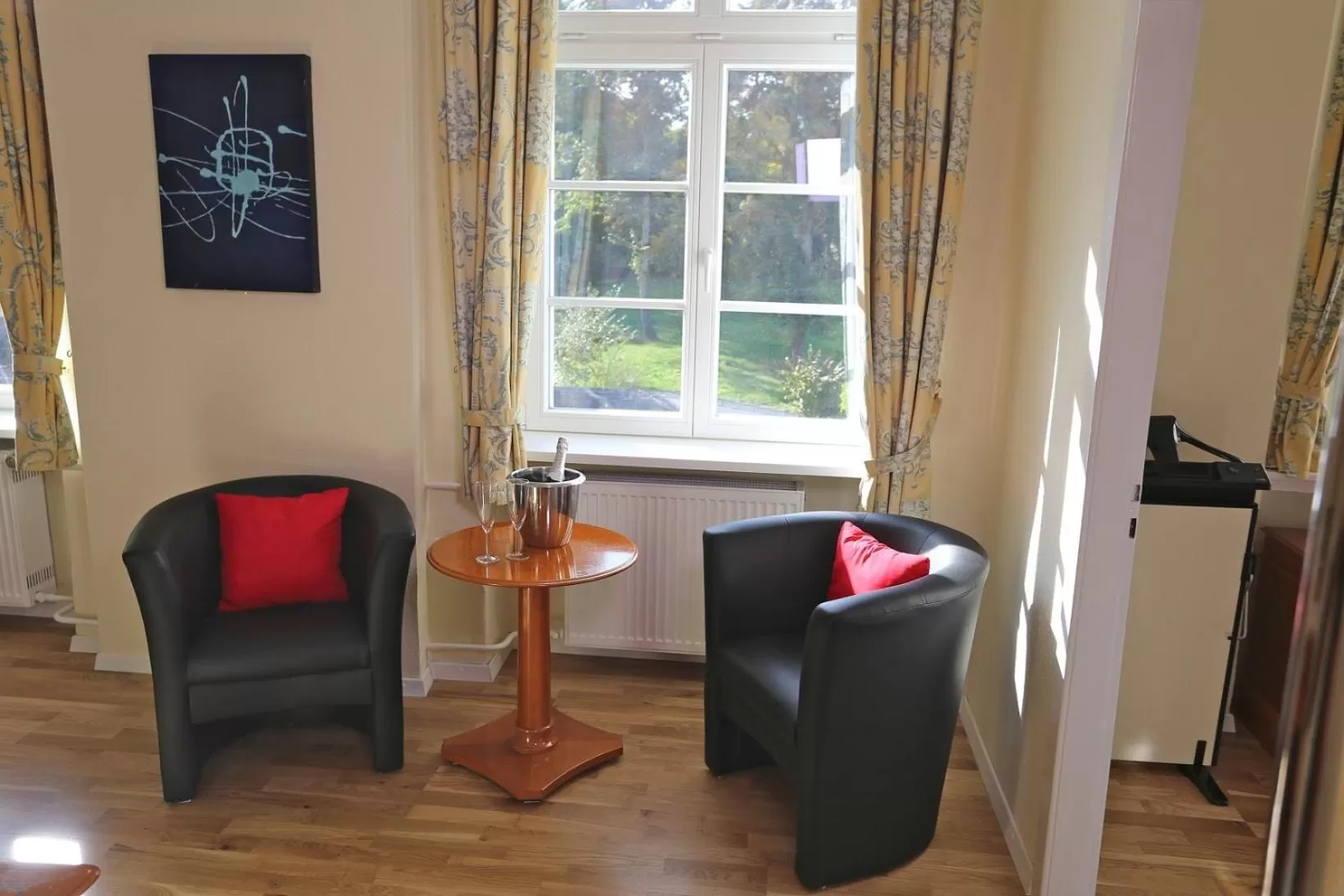 Seating area in Schlosshotel Domäne Walberberg