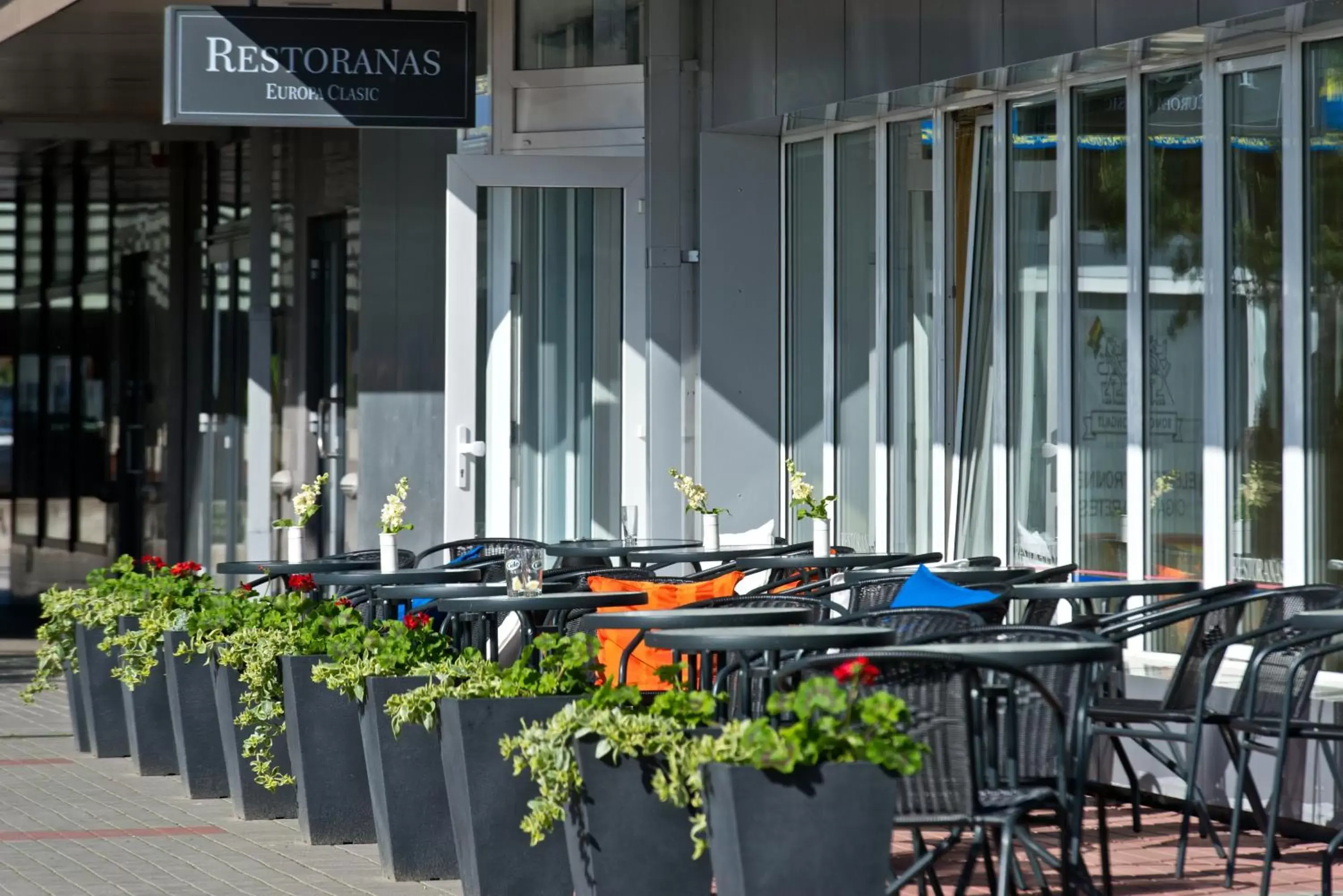 Patio, Restaurant/Places to Eat in Best Western Vilnius