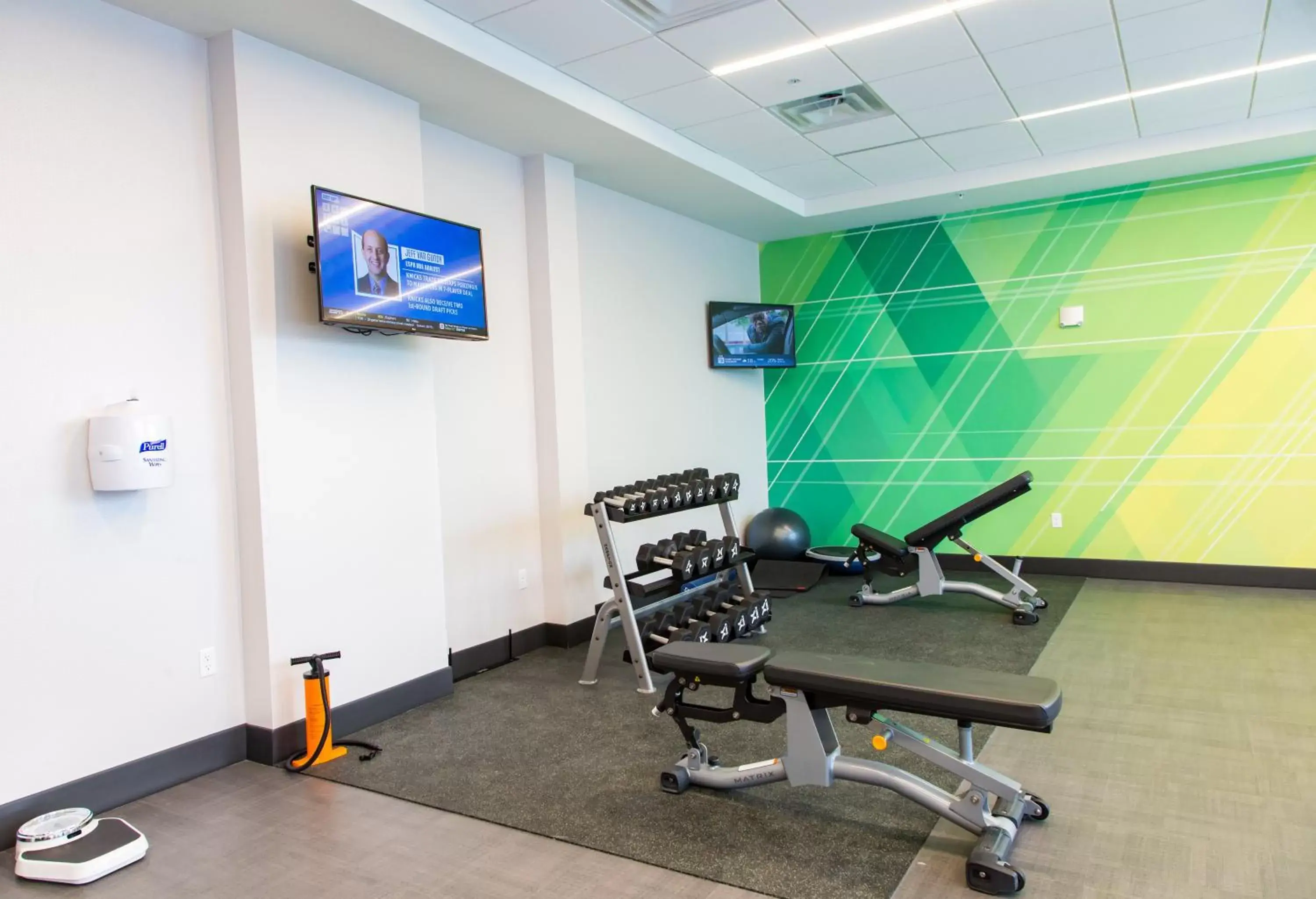 Fitness centre/facilities in Holiday Inn Hotel & Suites - Mount Pleasant, an IHG Hotel