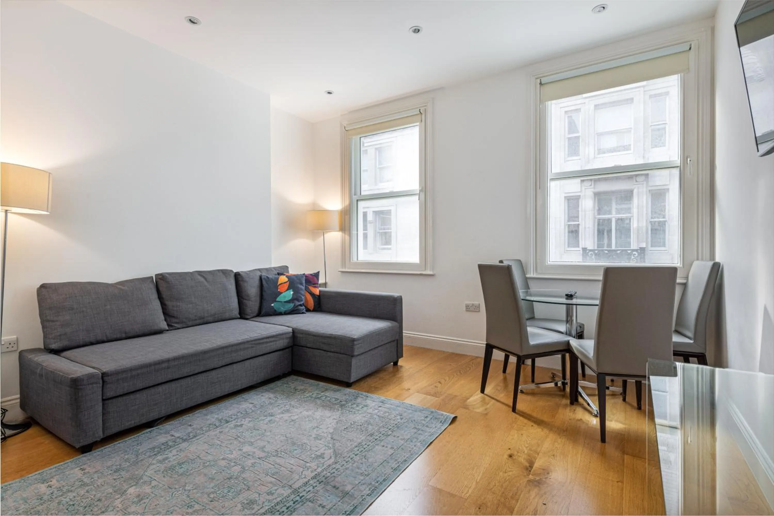 Living room in Stayo Oxford Street