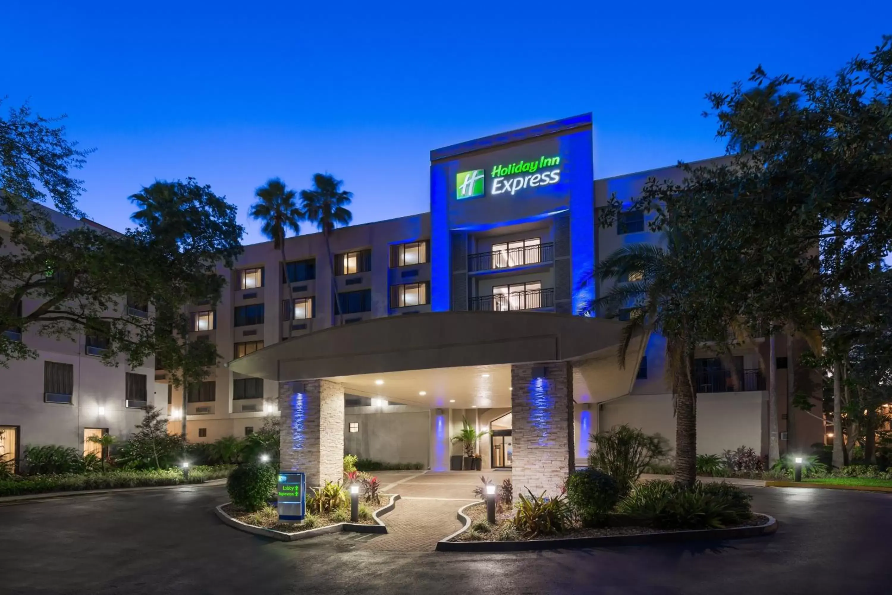 Property Building in Holiday Inn Express Hotel & Suites Ft. Lauderdale-Plantation, an IHG Hotel