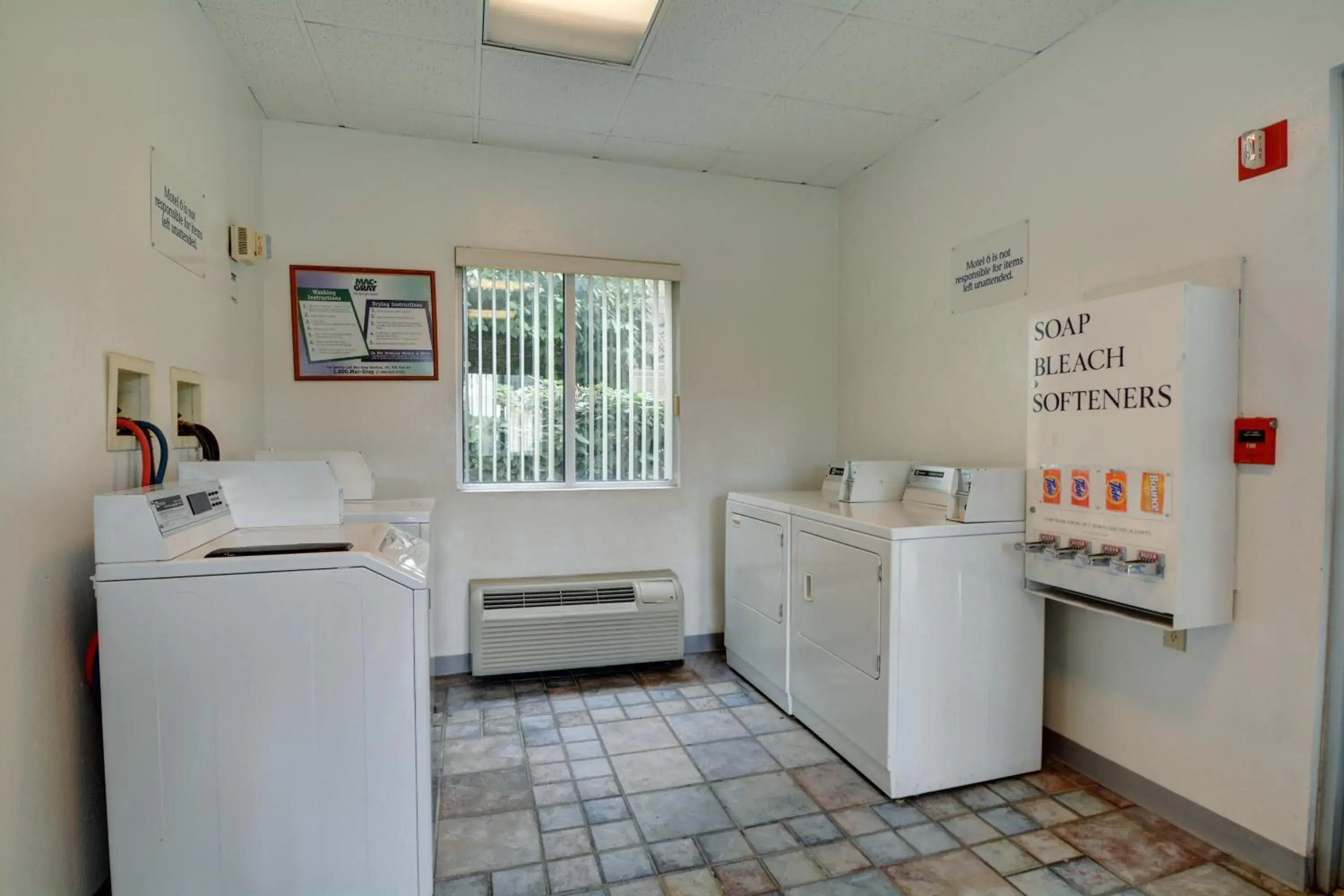 Other in Motel 6-Warwick, RI - Providence Airport - I-95 Other in Motel 6-Warwick, RI - Providence Airport - I-95