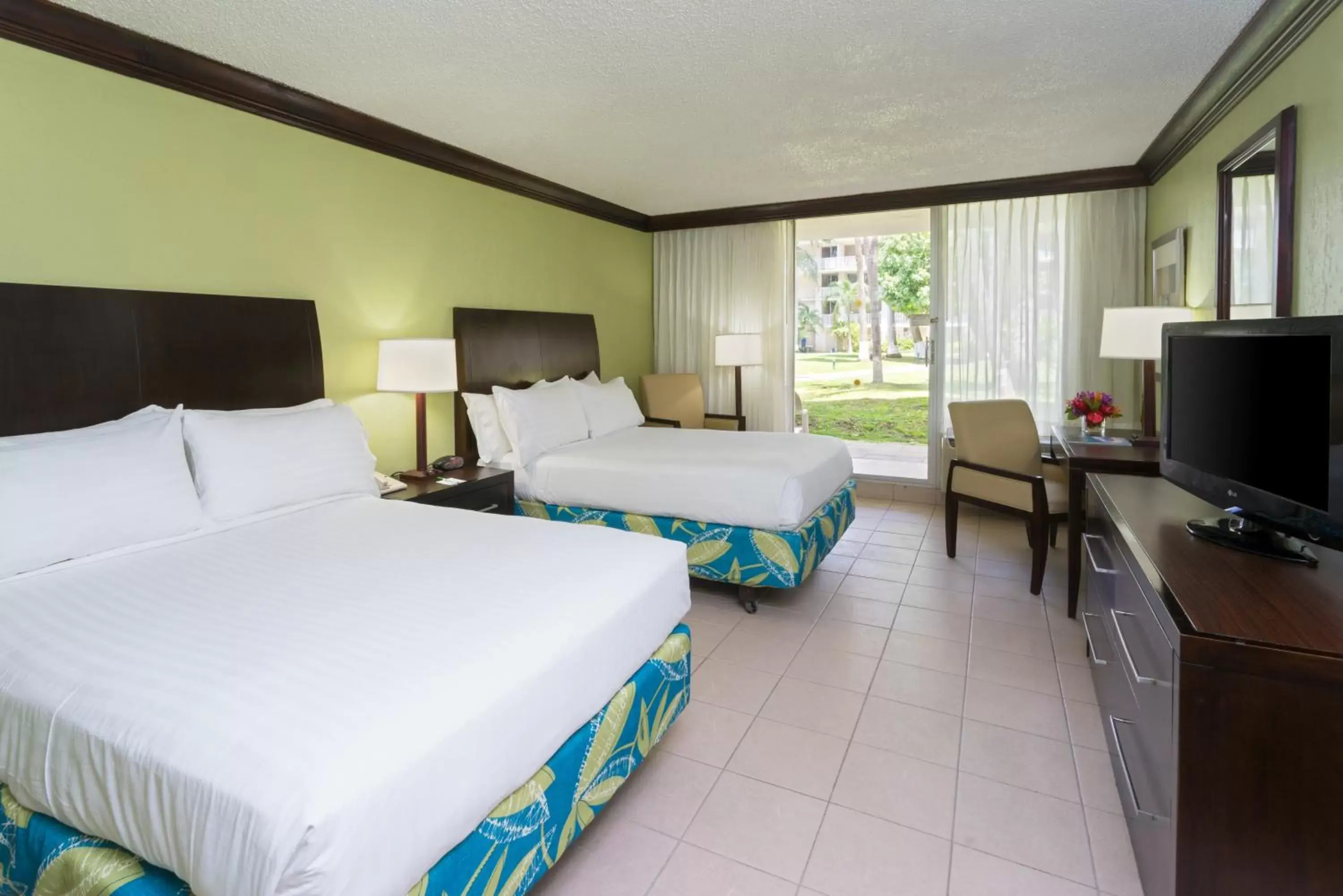 Photo of the whole room, Bed in Holiday Inn Resort Montego Bay All Inclusive, an IHG Hotel