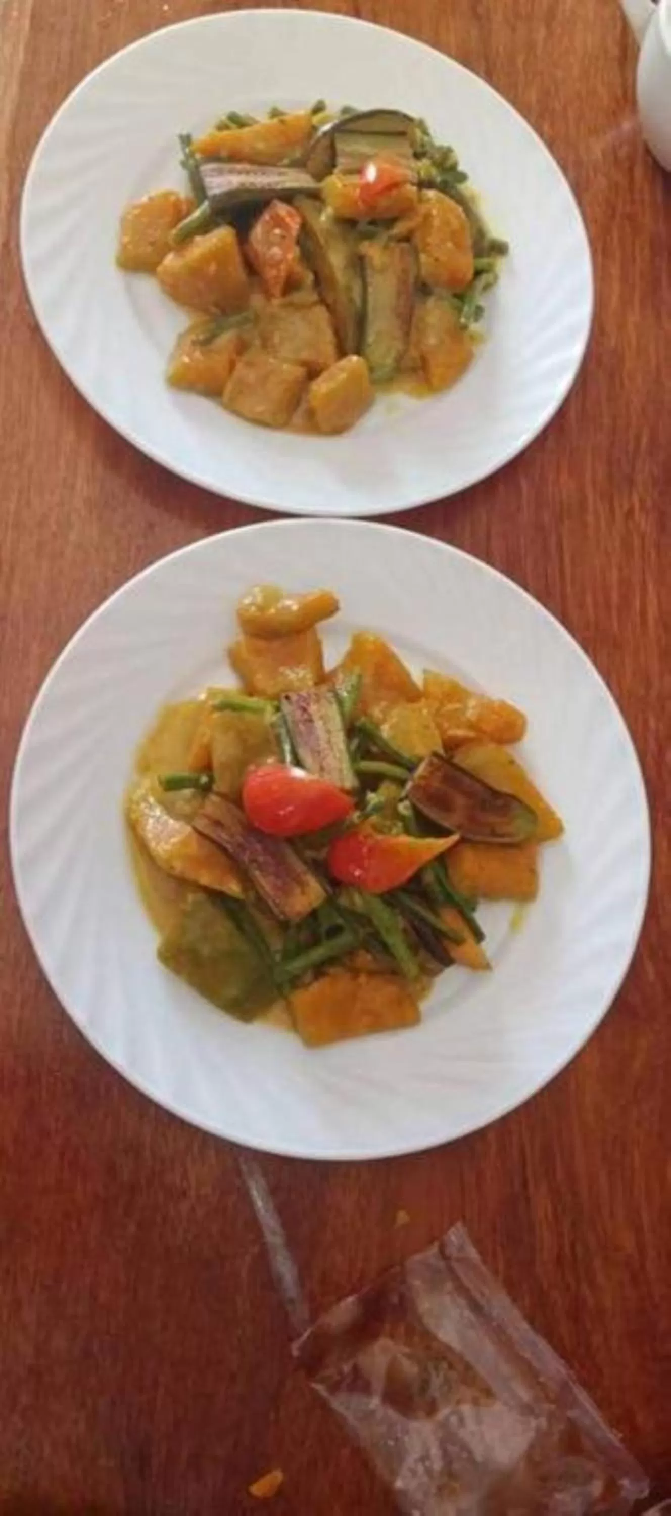 Food in Peak View Resort