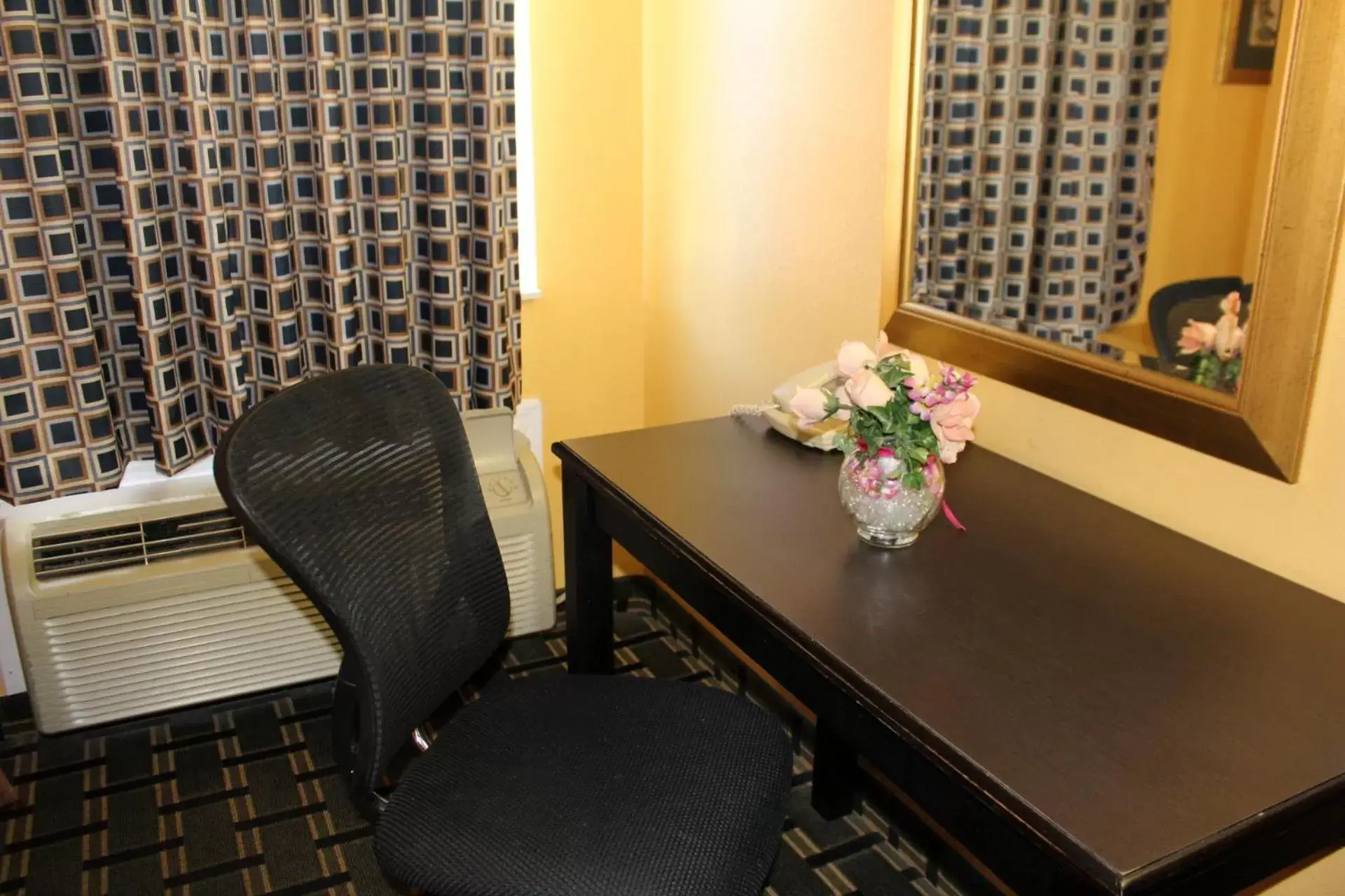 Business facilities in Magnolia Inn And Suites