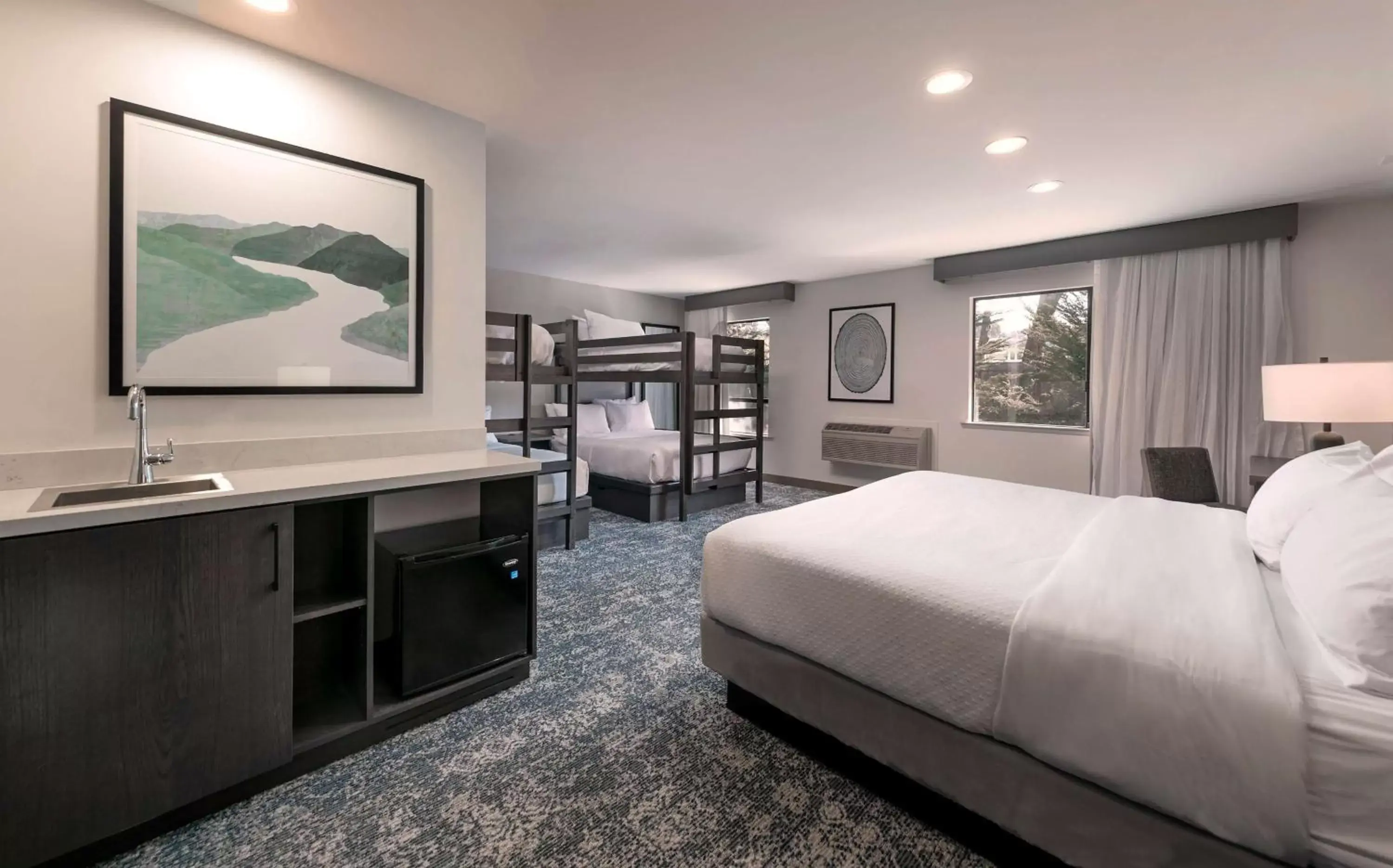 Bed, TV/Entertainment Center in Seacliff Inn Aptos, Tapestry Collection by Hilton
