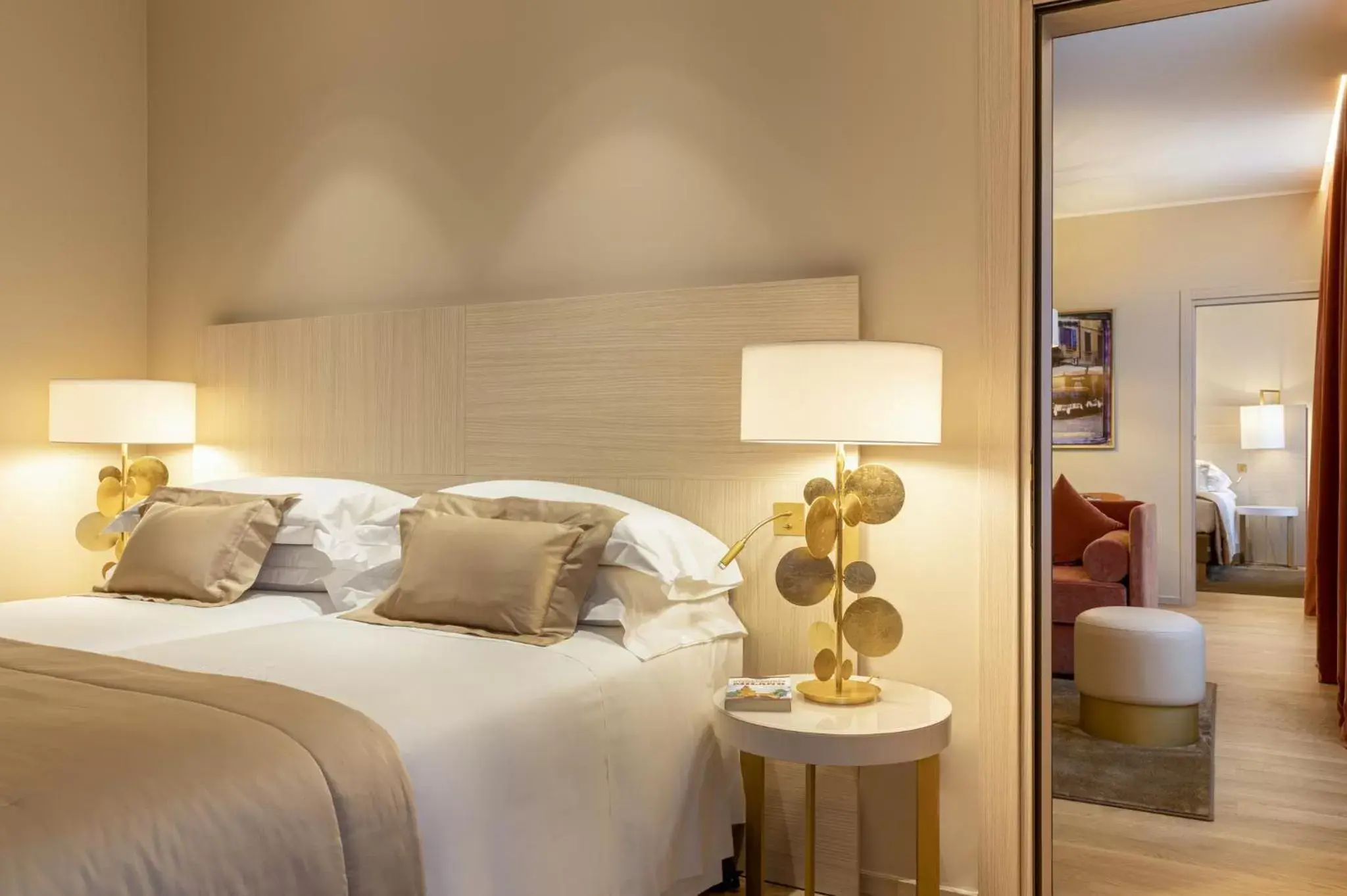 Bed in Rosa Grand Milano - Starhotels Collezione