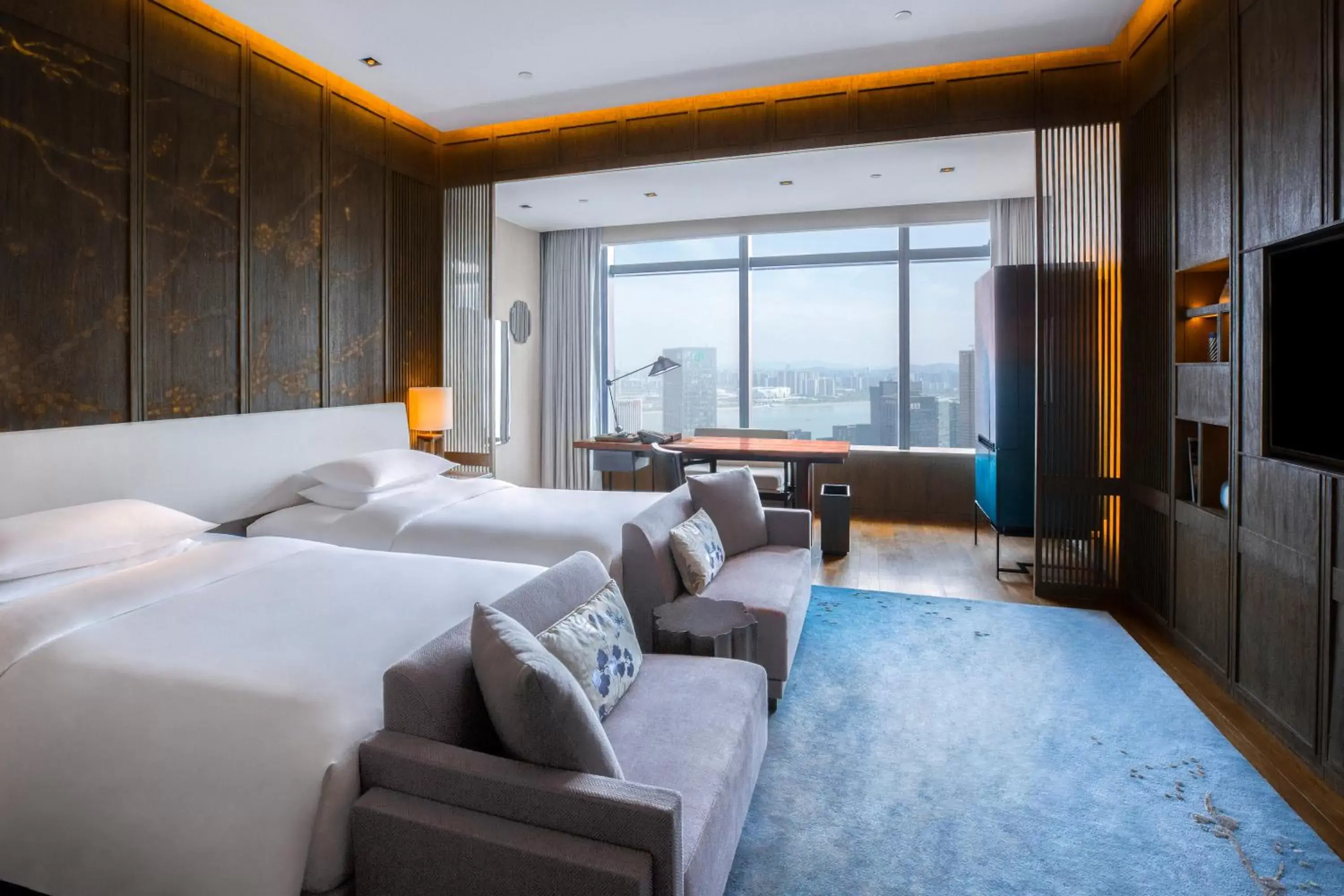 Twin Room with River View in Park Hyatt Hangzhou