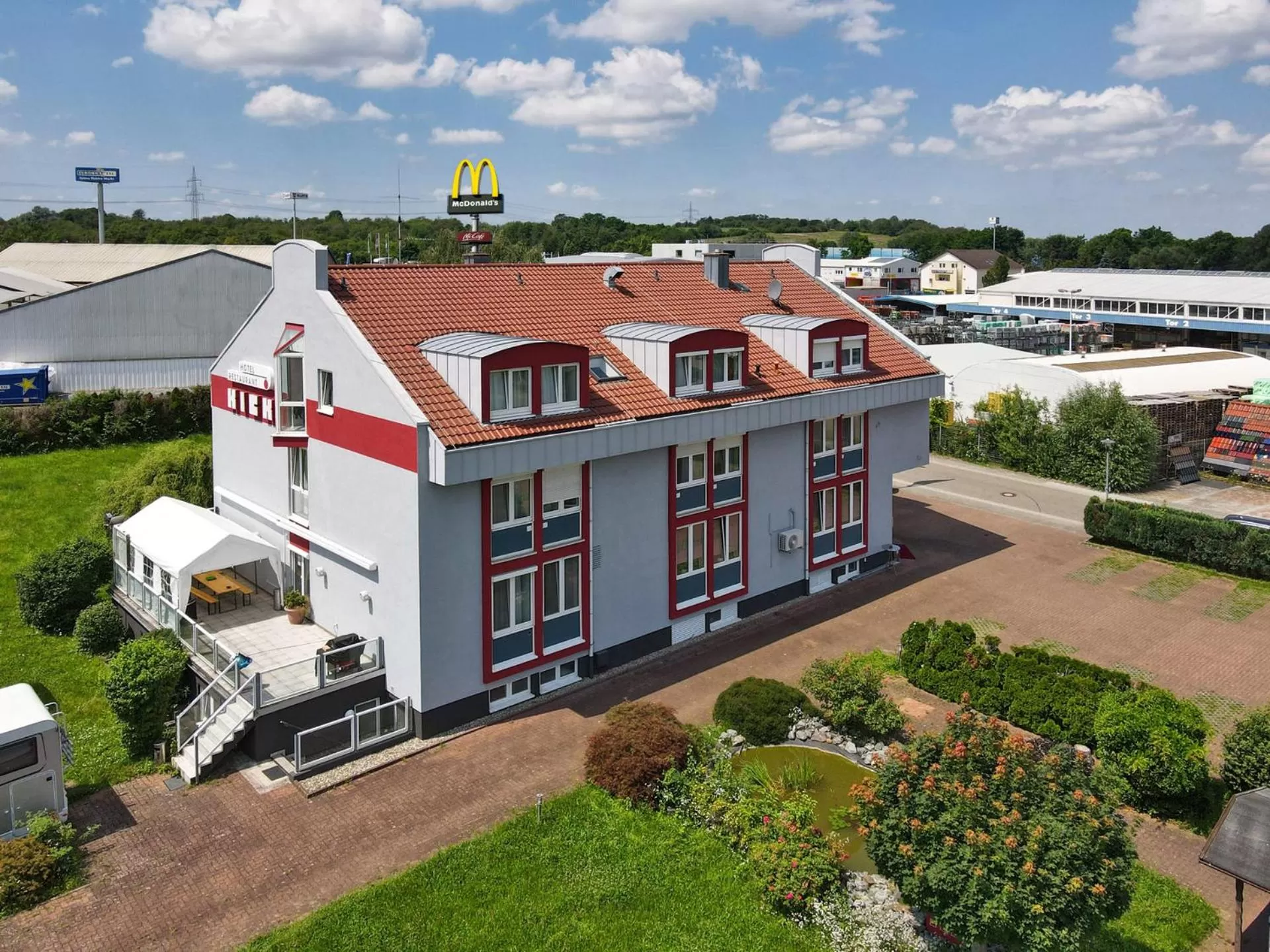 Property building in Hotel Kick