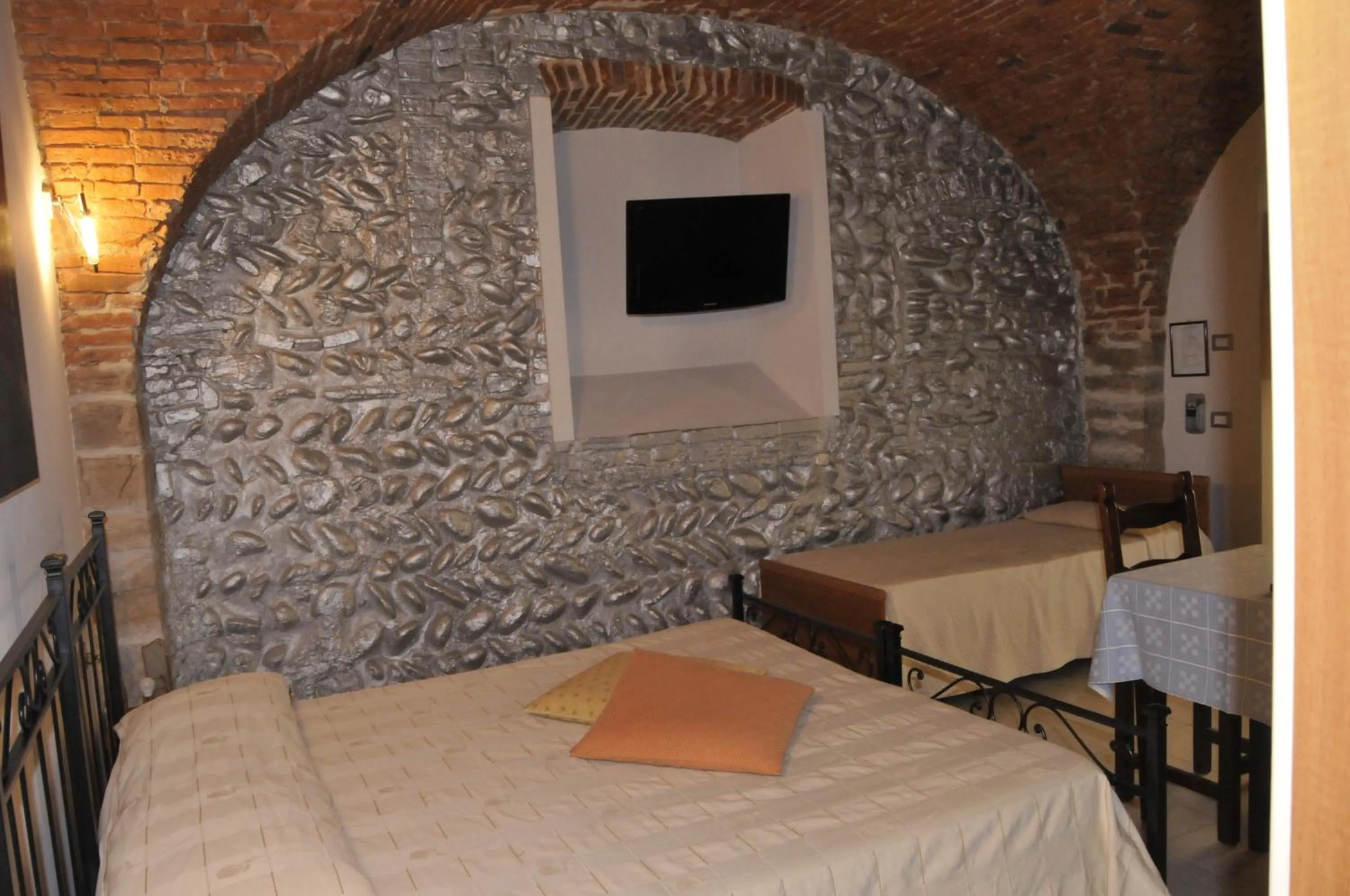 Photo of the whole room, Bed in Antico Borgo