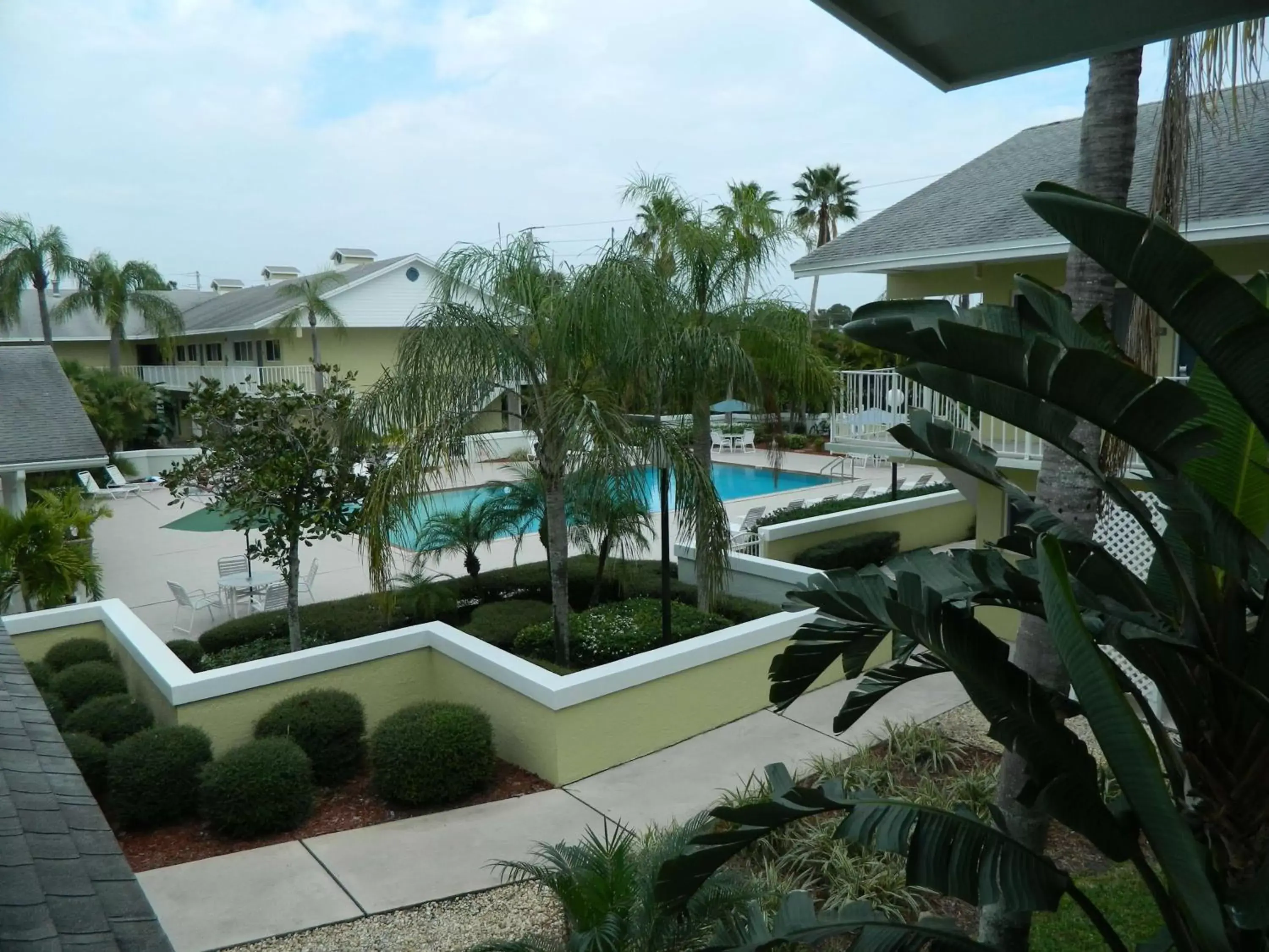 On site, Pool View in Best Western Port St. Lucie