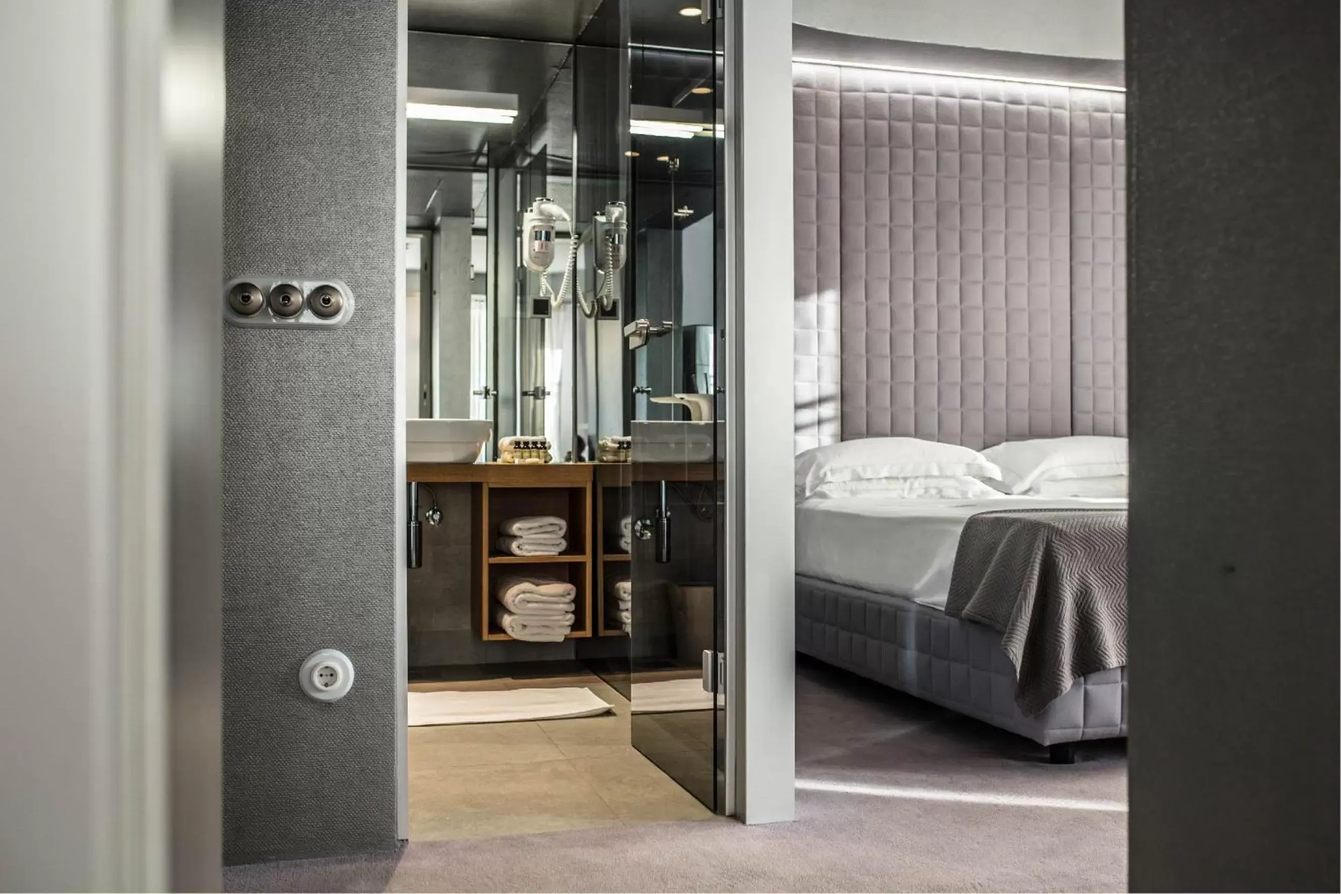 Bed in Vander Urbani Resort - a Member of Design Hotels Bed in Vander Urbani Resort - a Member of Design Hotels