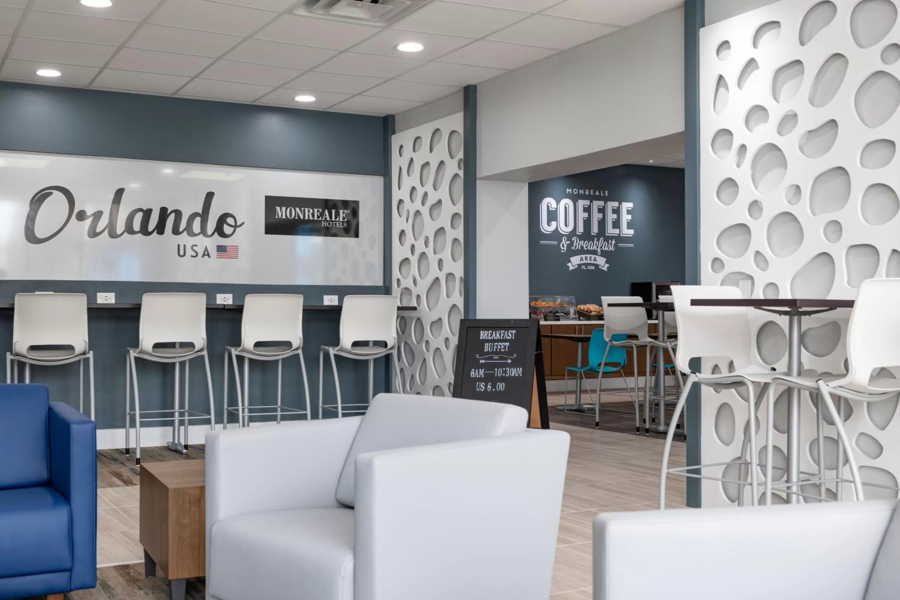 Restaurant/places to eat in Hotel Monreale Express International Drive Orlando