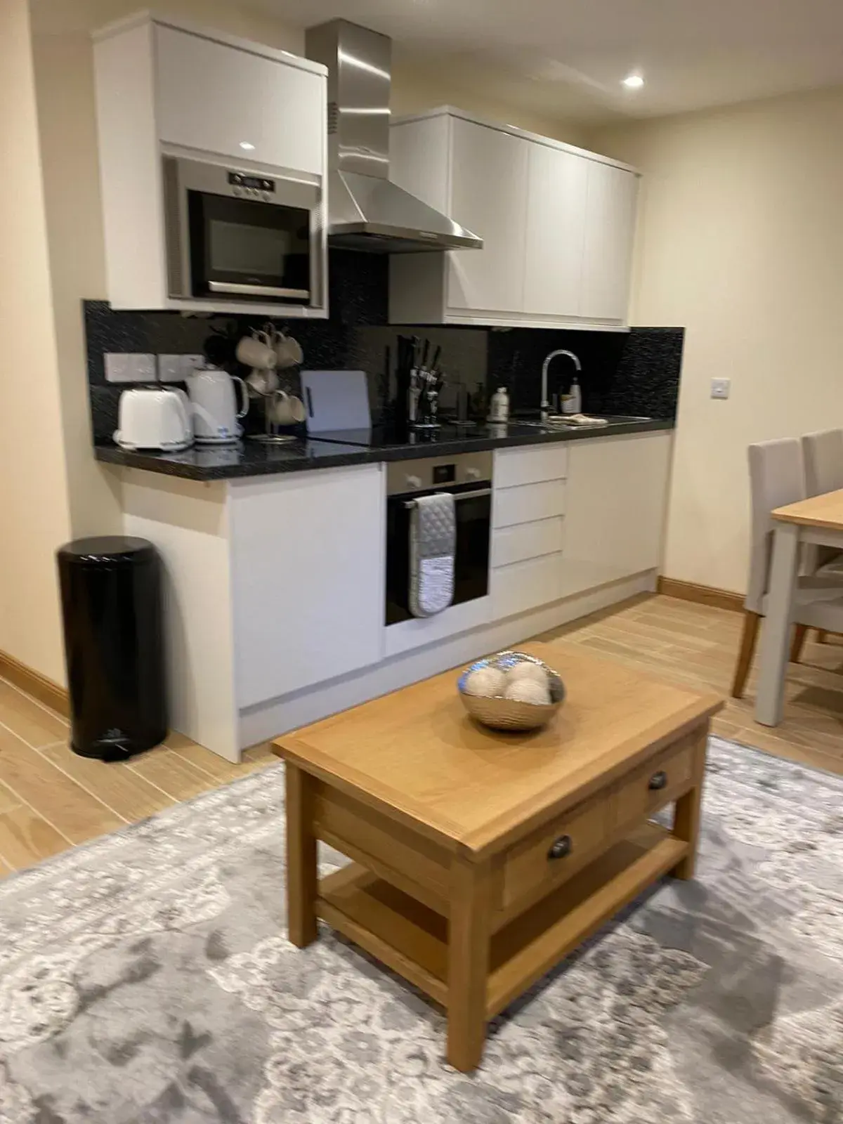 Other, Kitchen/Kitchenette in Waverley Inn Apartments